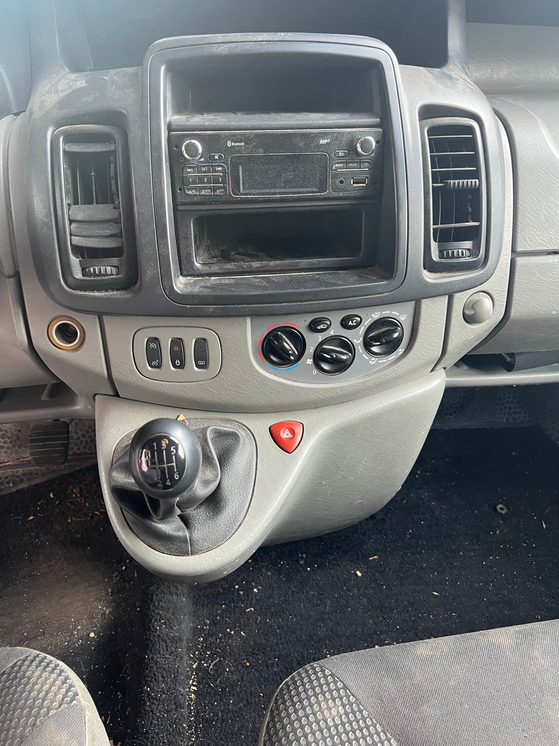 OPEL Vivaro 2.0 CDTI 2.9t L2H1-image-10