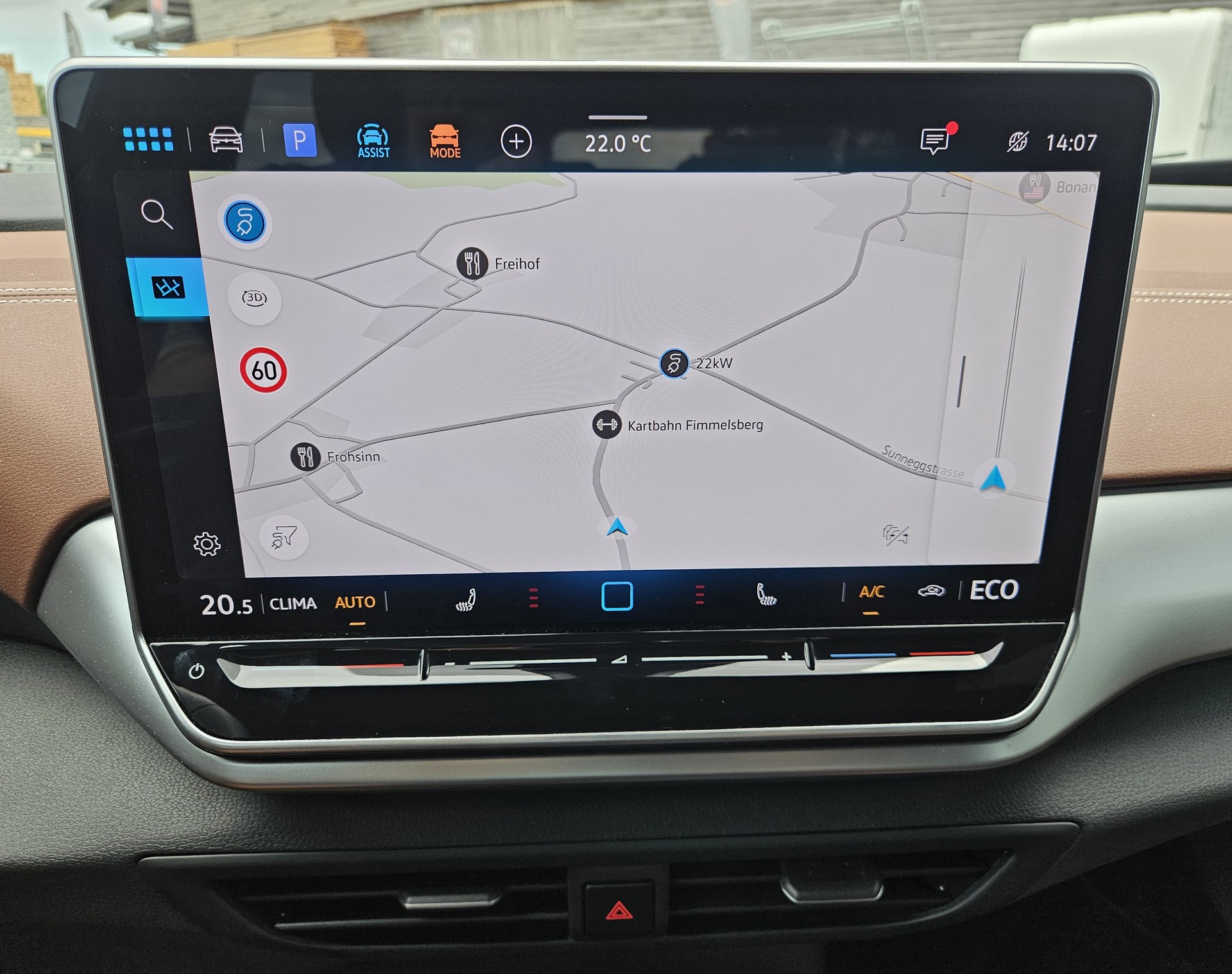 VW ID.4 Pro United 77 kWh 4 Motion mit Anhängerkupplung und Wärmepumpe-image-21