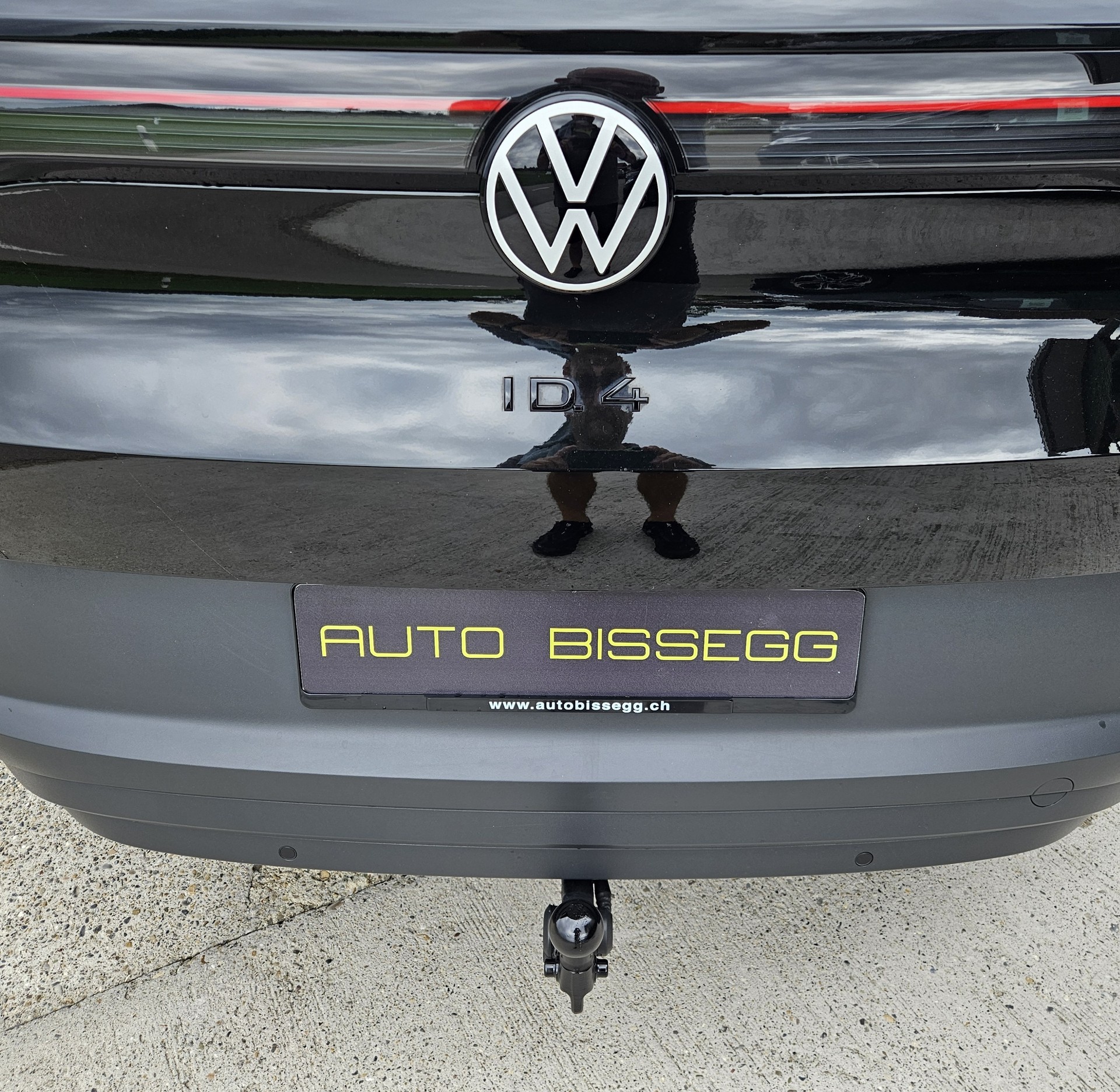 VW ID.4 Pro United 77 kWh 4 Motion mit Anhängerkupplung und Wärmepumpe-image-6