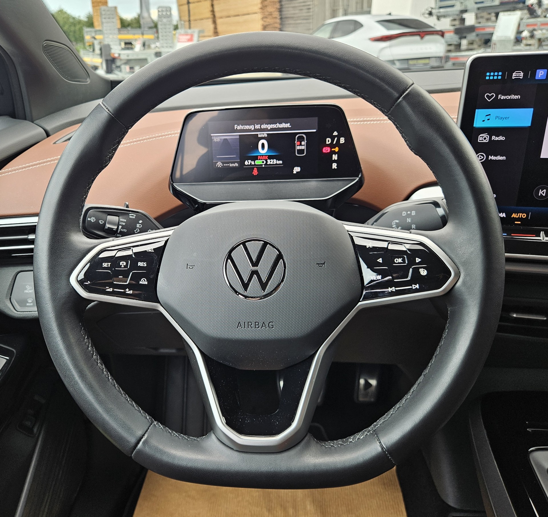VW ID.4 Pro United 77 kWh 4 Motion mit Anhängerkupplung und Wärmepumpe-image-15