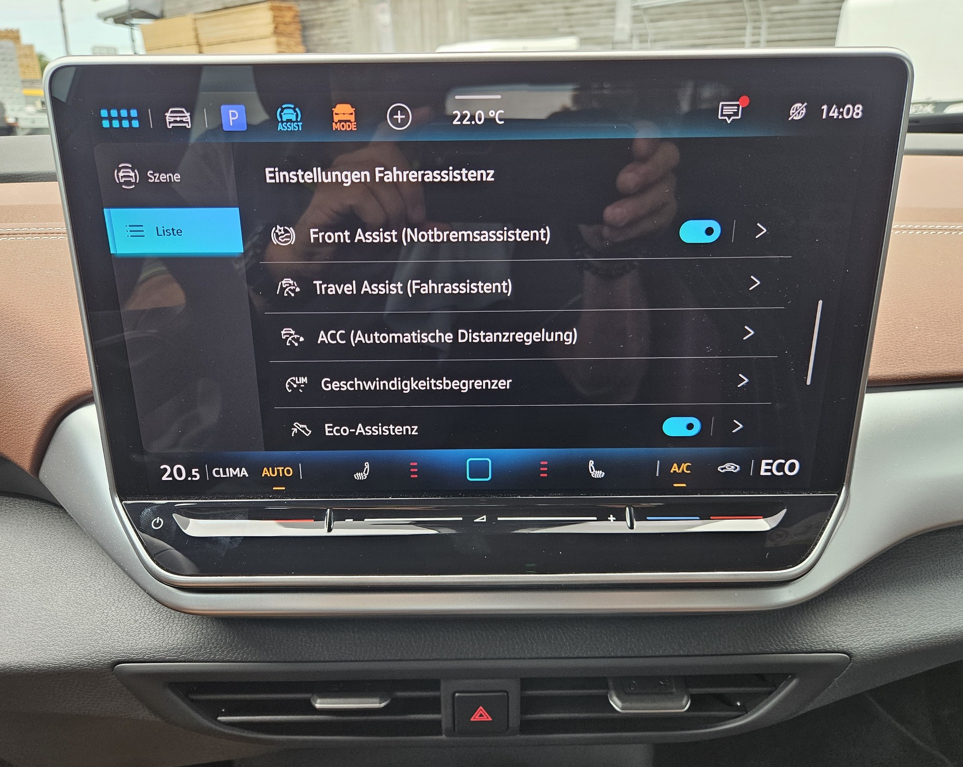 VW ID.4 Pro United 77 kWh 4 Motion mit Anhängerkupplung und Wärmepumpe-image-24