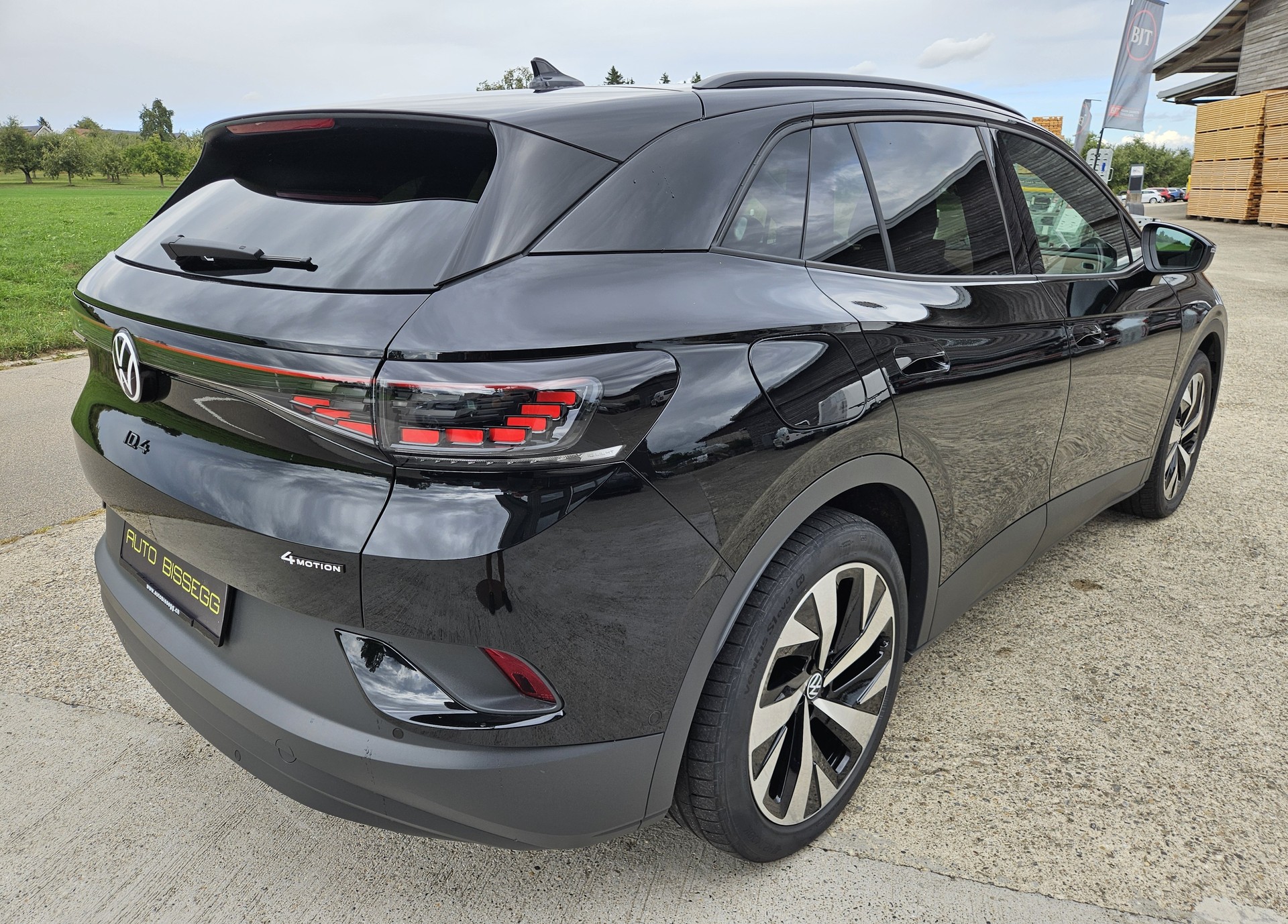 VW ID.4 Pro United 77 kWh 4 Motion mit Anhängerkupplung und Wärmepumpe-image-7