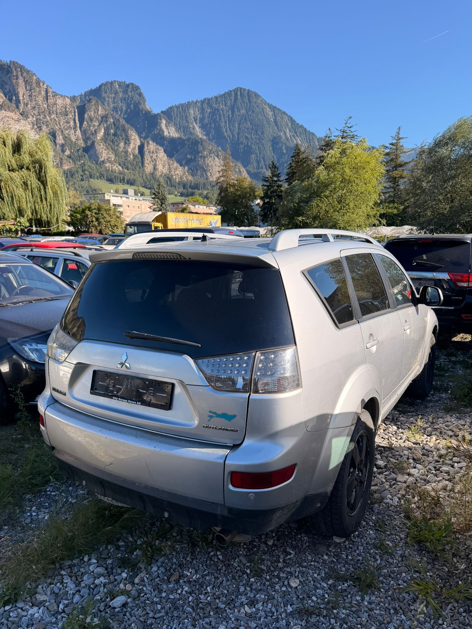 MITSUBISHI Outlander 2.4 Intense 4WD CVT-image-6