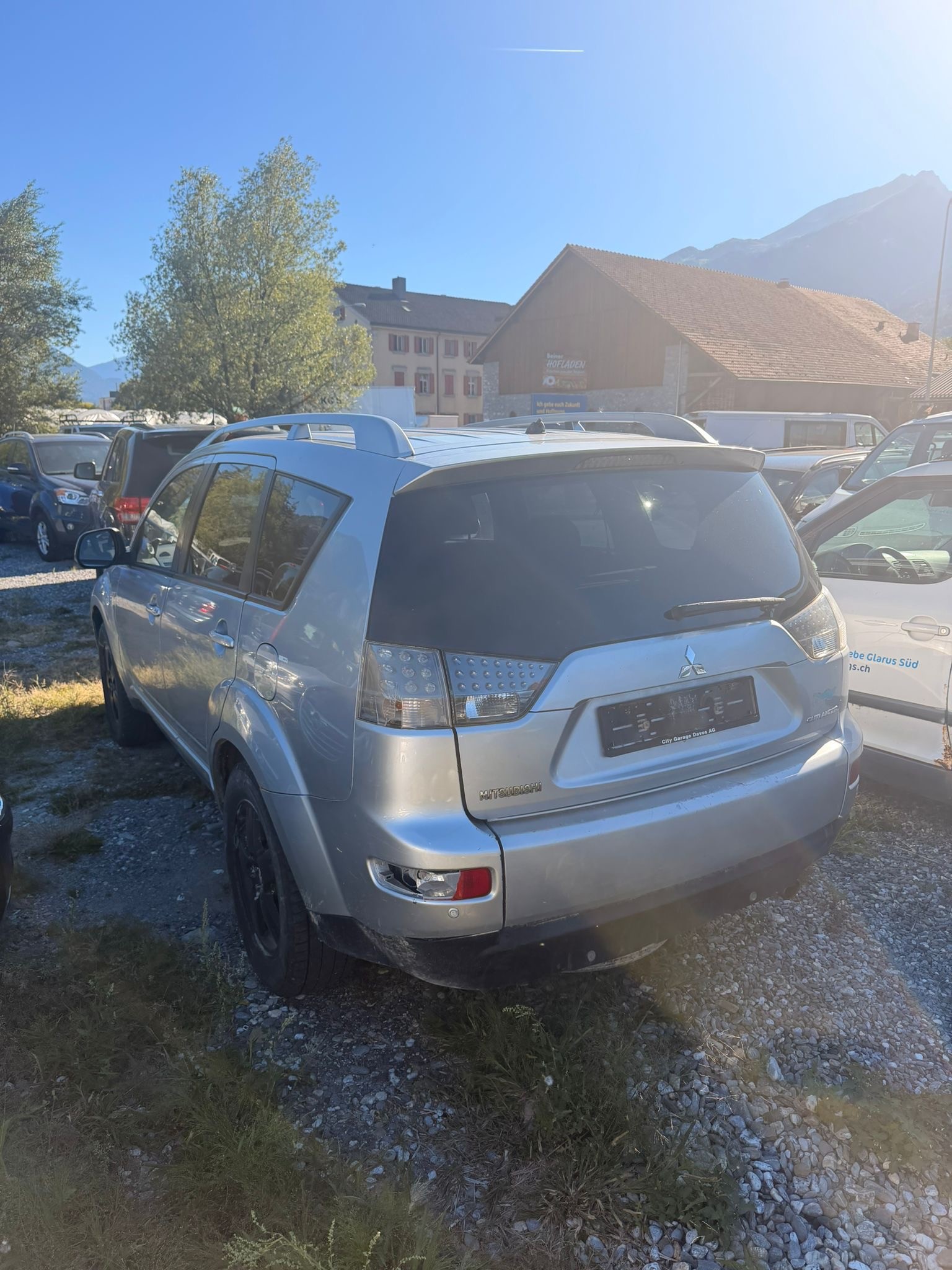 MITSUBISHI Outlander 2.4 Intense 4WD CVT-image-7