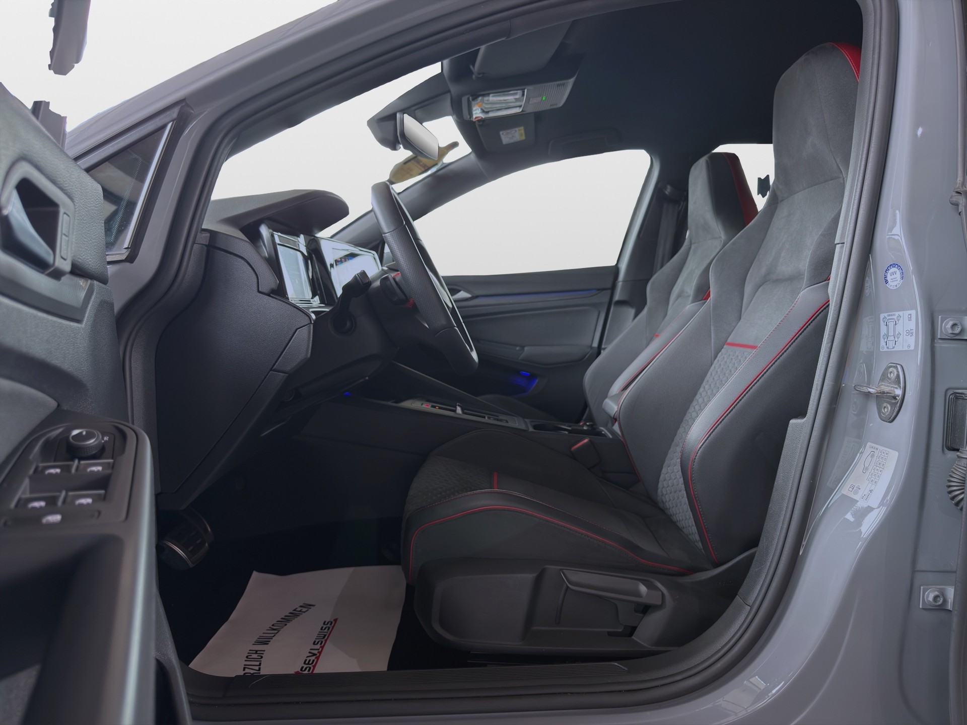 VW Golf 2.0 TSI GTI Clubsport DSG*Frisch ab MFK,1 Jahr oder 20'000km Garantie auf Motor und Getriebe*-image-9