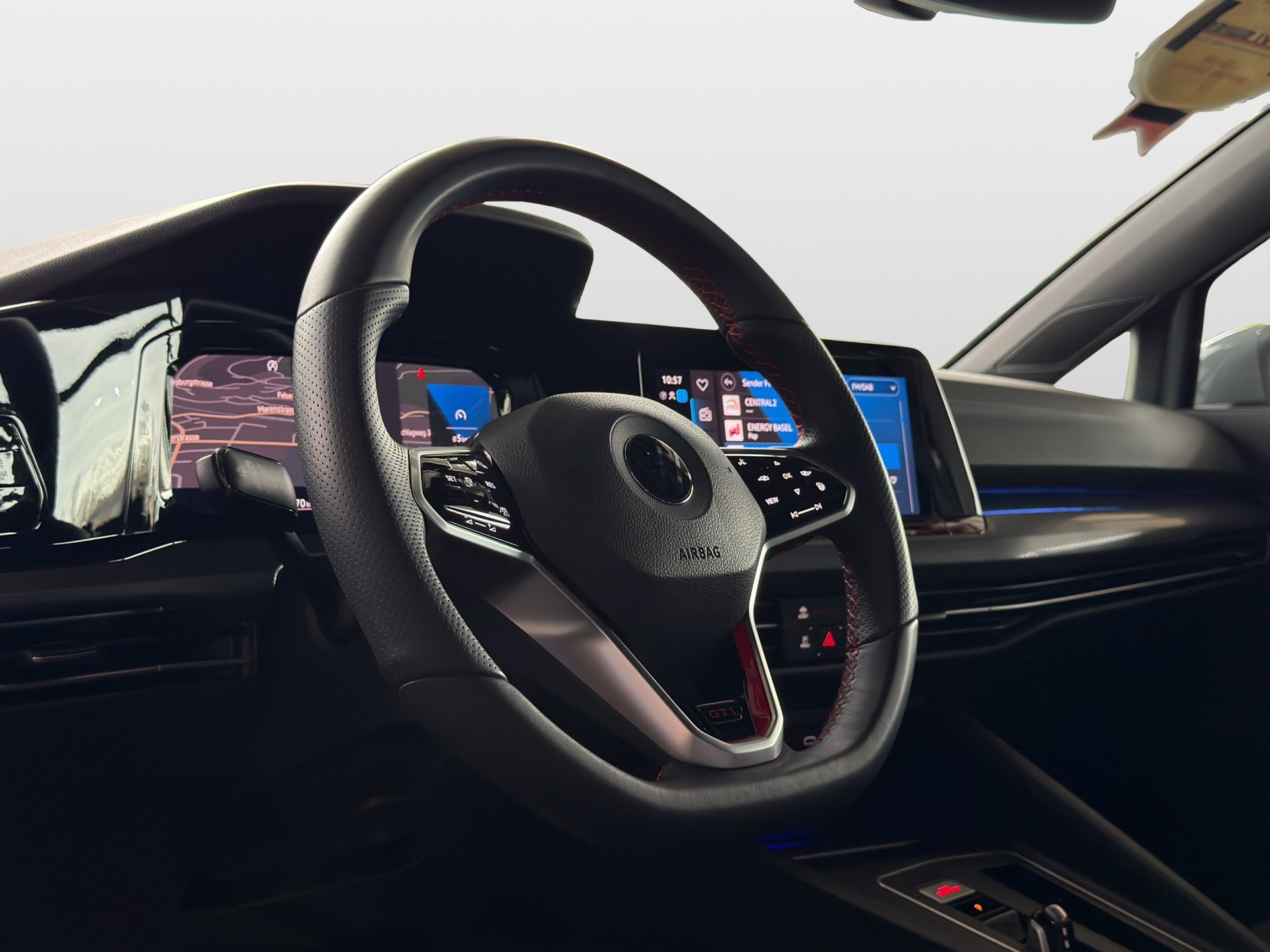 VW Golf 2.0 TSI GTI Clubsport DSG*Frisch ab MFK,1 Jahr oder 20'000km Garantie auf Motor und Getriebe*-image-10