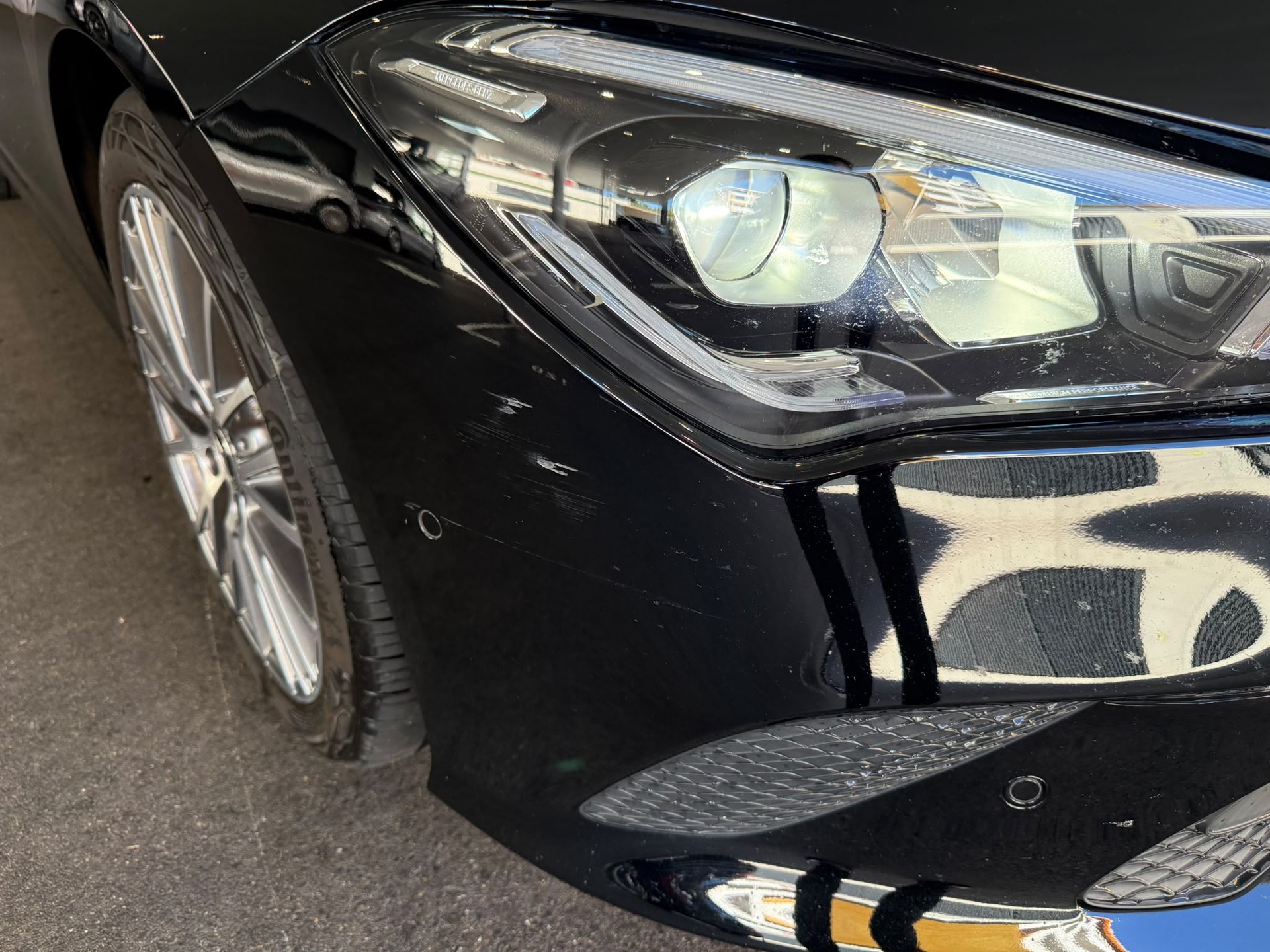 MERCEDES-BENZ CLA 220 d 4MATIC Coupé Swiss Star Progressive-image-18
