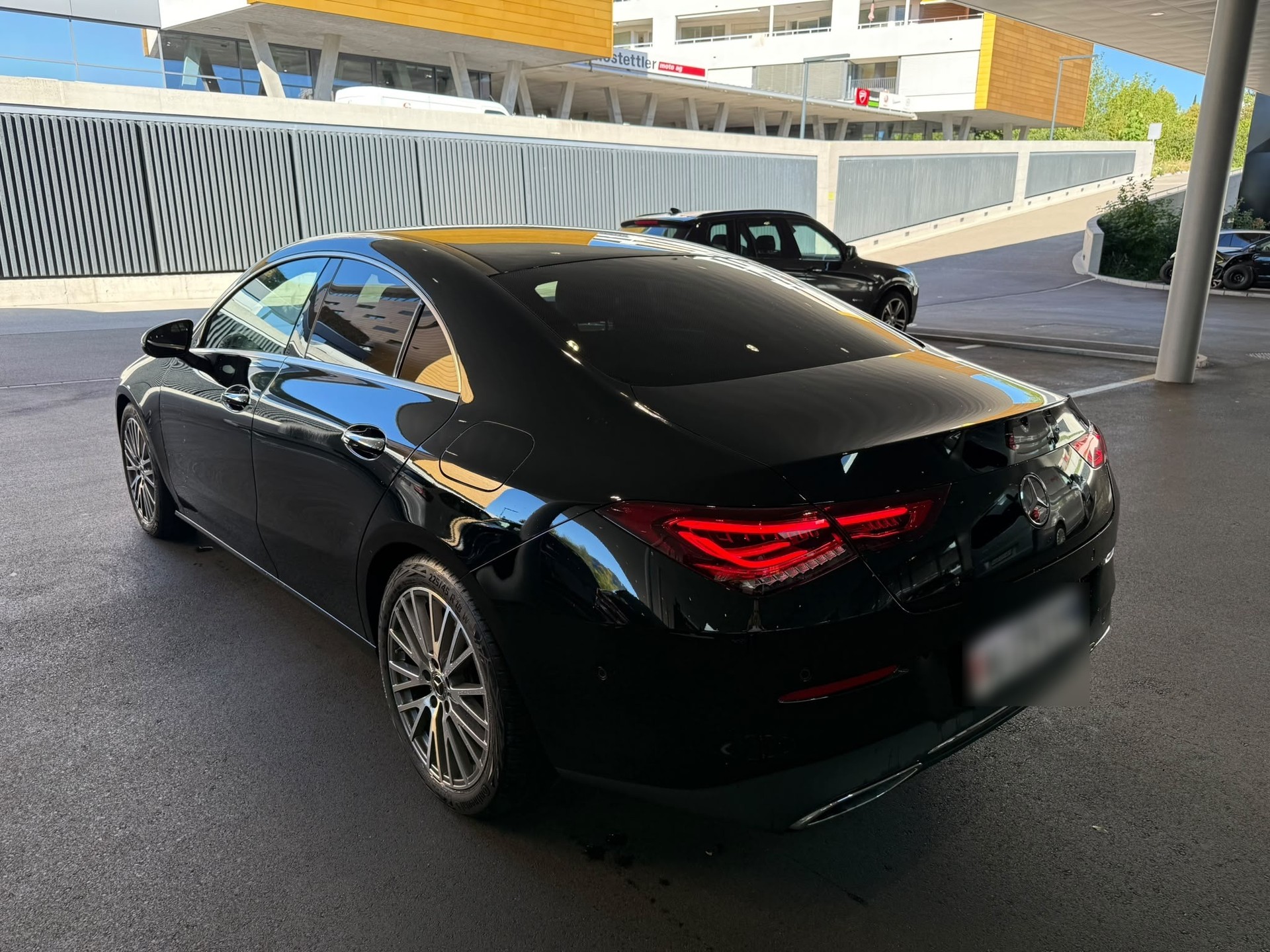 MERCEDES-BENZ CLA 220 d 4MATIC Coupé Swiss Star Progressive-image-1