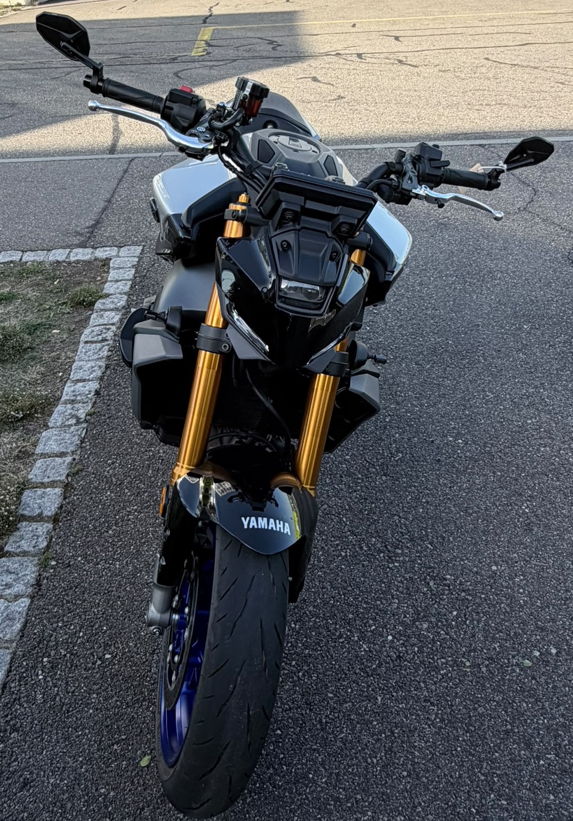 YAMAHA MT-09 SP-showroom-element-3