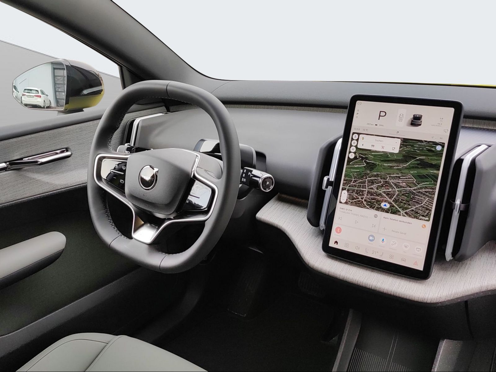 VOLVO EX30 E60 Plus-image-15