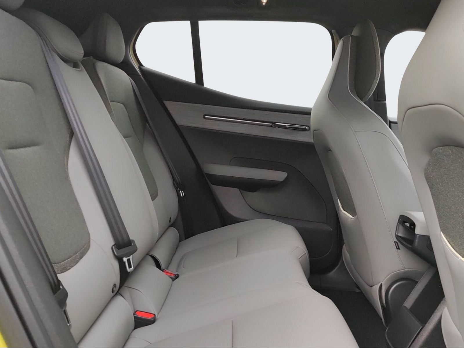 VOLVO EX30 E60 Plus-image-13