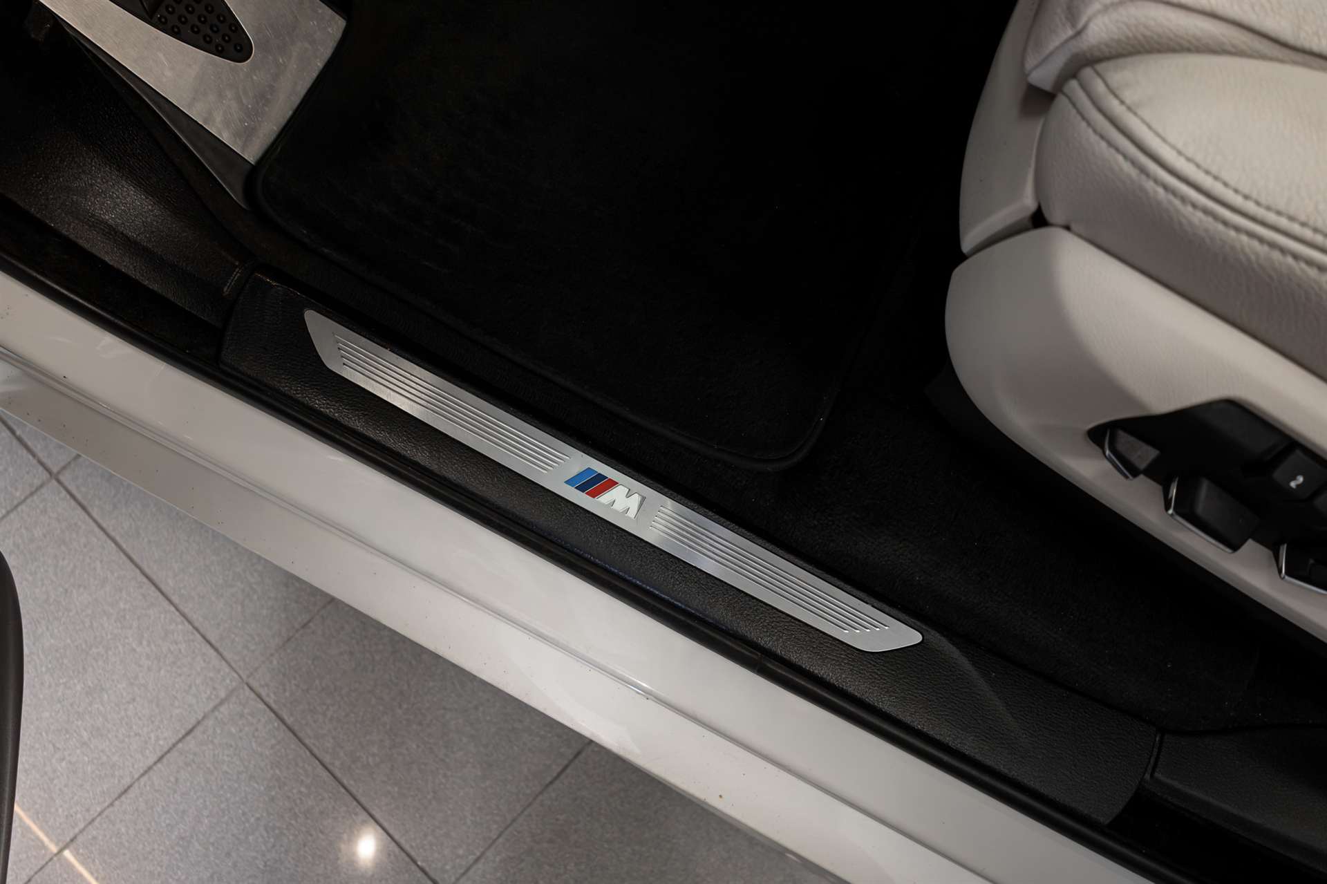 BMW X5 xDrive 40d Steptronic M-Paket-image-13