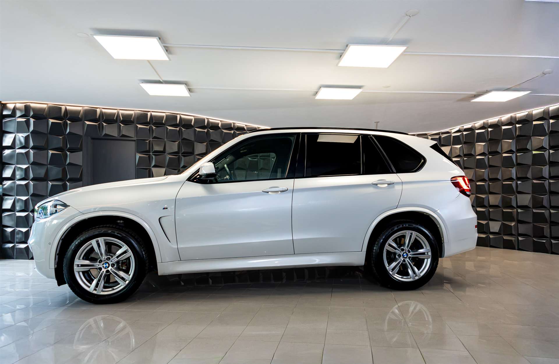 BMW X5 xDrive 40d Steptronic M-Paket-image-1