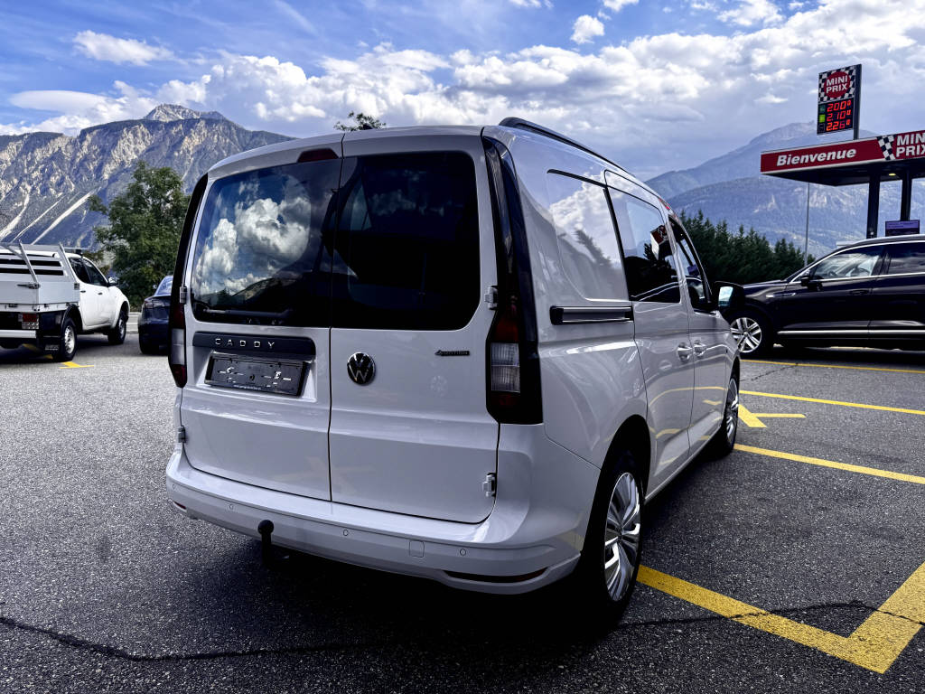 VW Caddy fourg. 2.0 TDI 122 BlueMT 4m-image-2