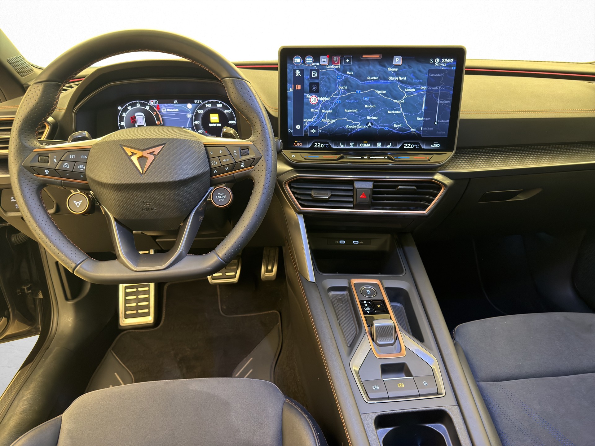 CUPRA Leon ST 2.0 TSI 333 VZ 4Drive-image-8
