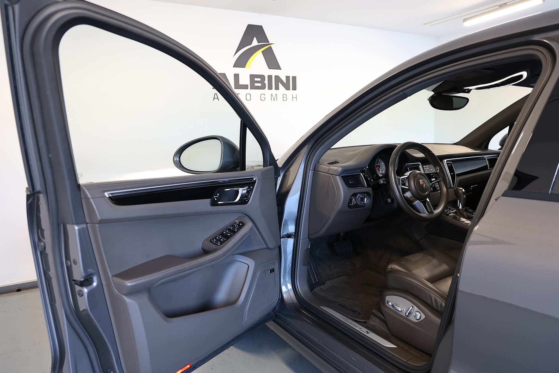 PORSCHE Macan 3.0 V6 S-image-4
