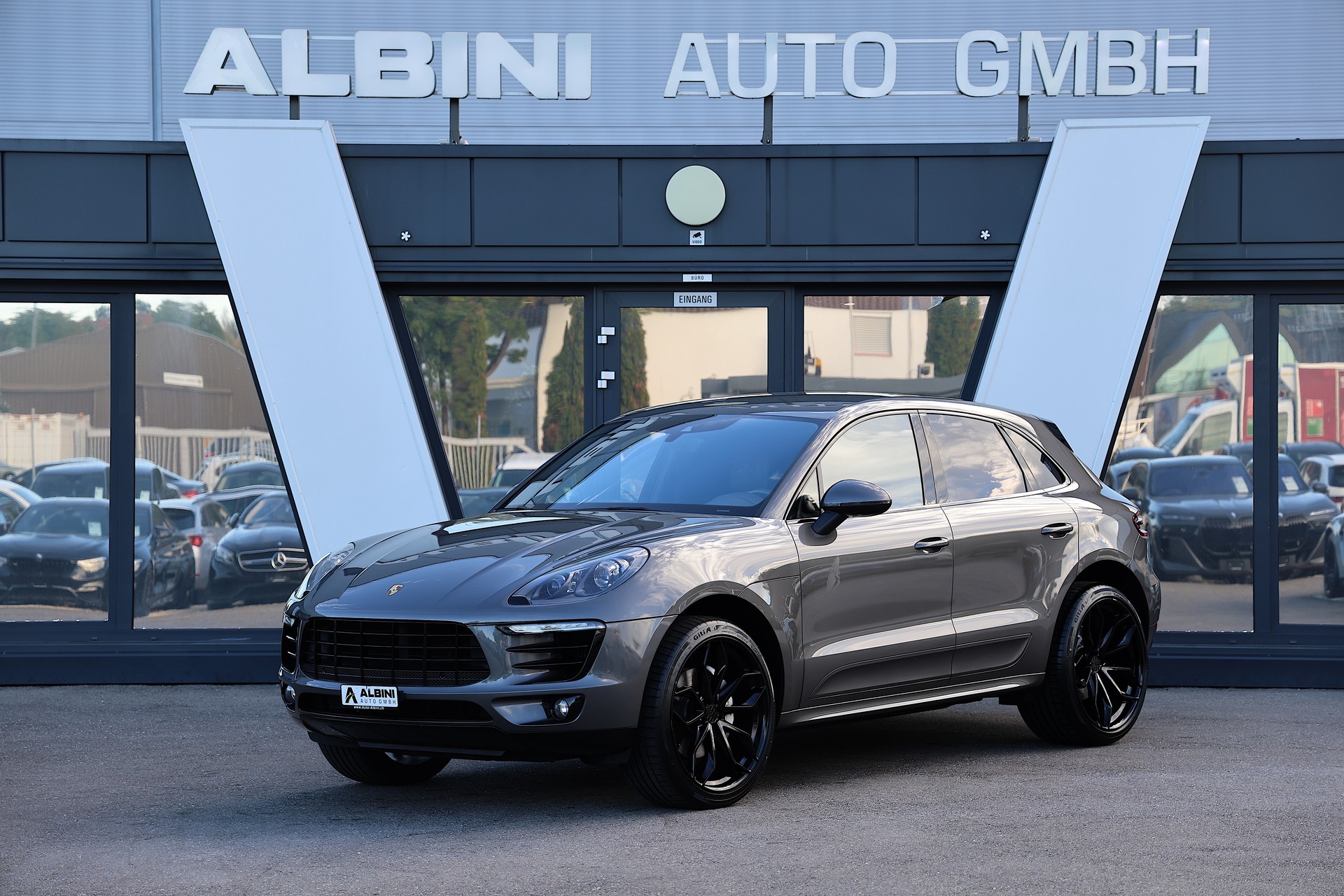 PORSCHE Macan 3.0 V6 S-image-0