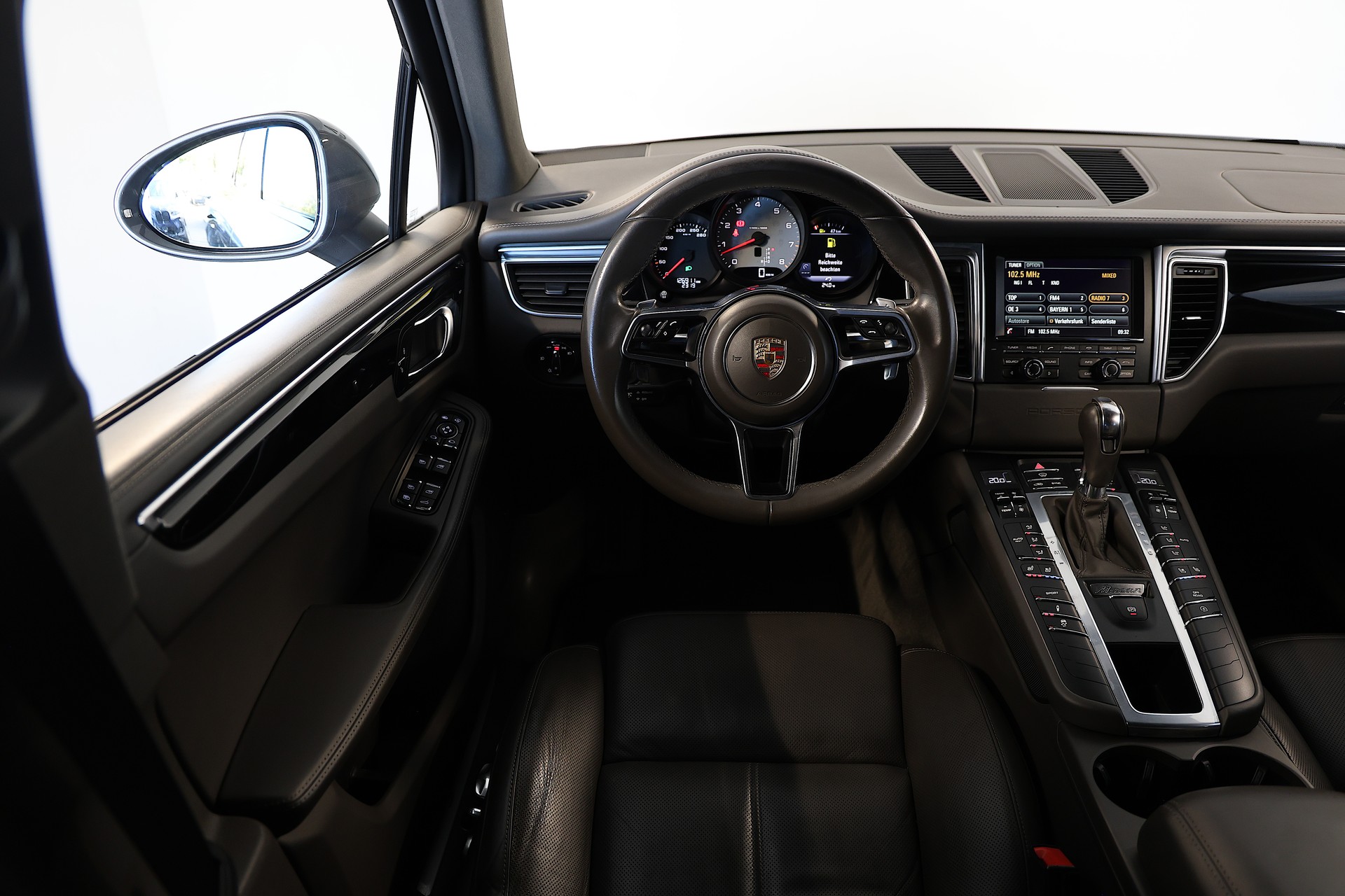 PORSCHE Macan 3.0 V6 S-image-7