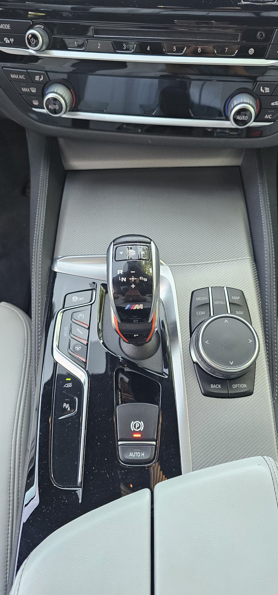 BMW M5 xDrive-image-8