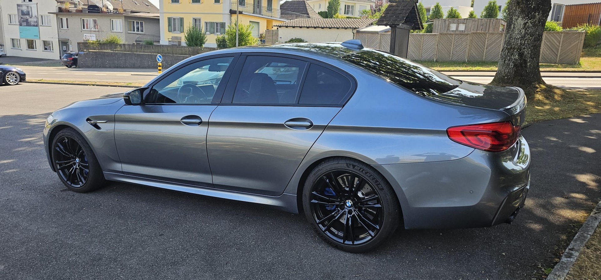 BMW M5 xDrive-image-13