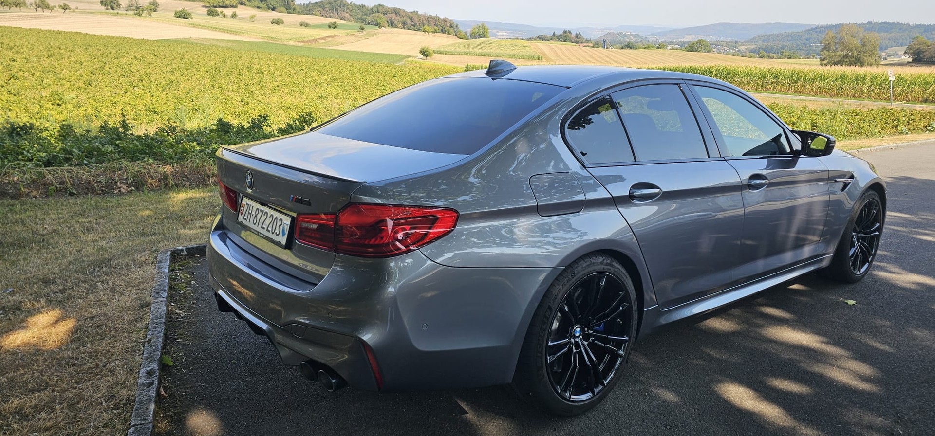 BMW M5 xDrive-image-6