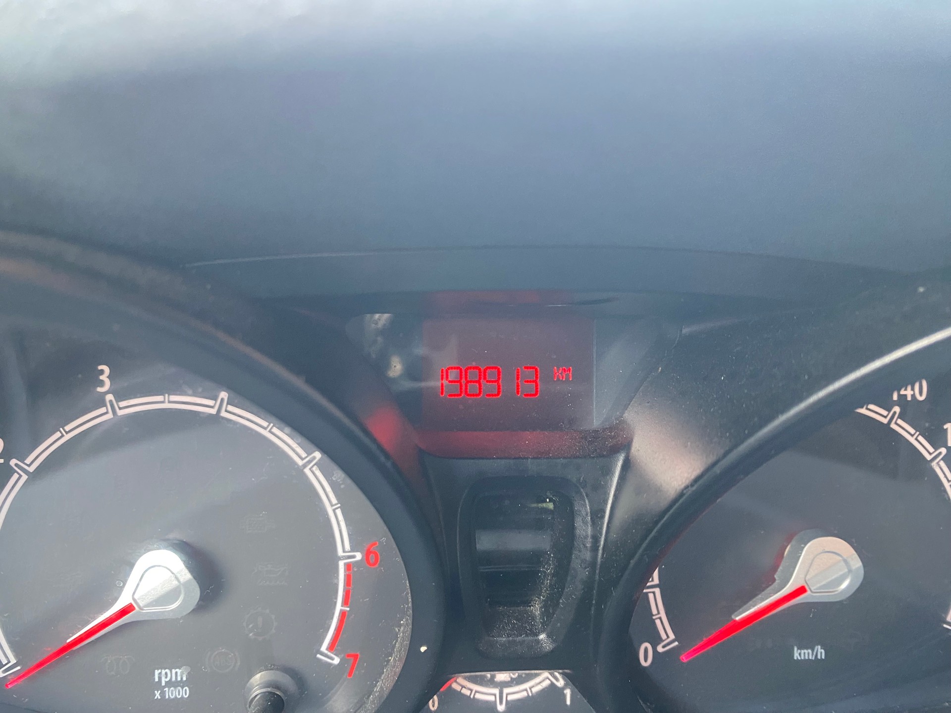 FORD Fiesta 1.25 16V Colourline-image-6