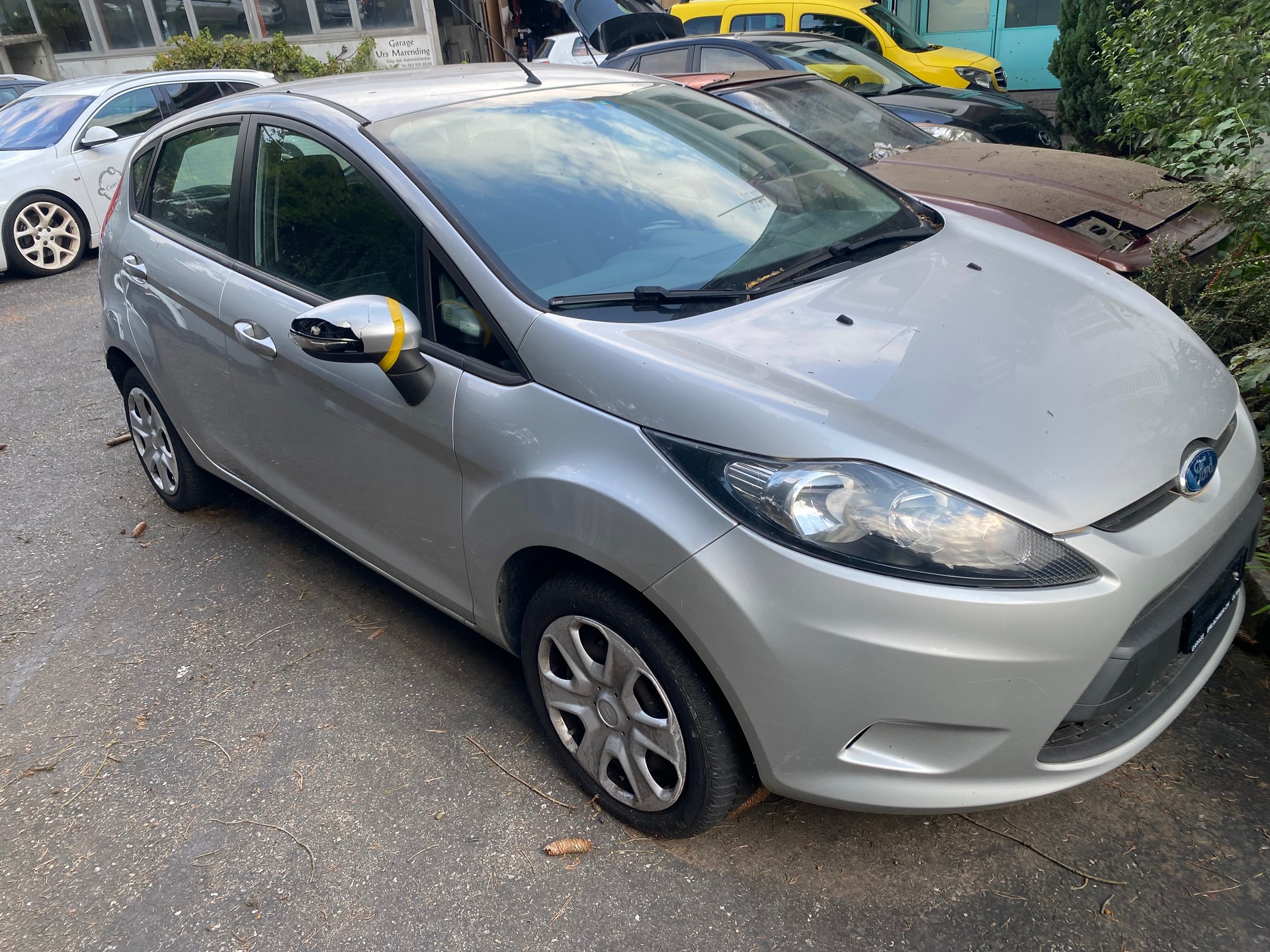 FORD Fiesta 1.25 16V Colourline-image-1
