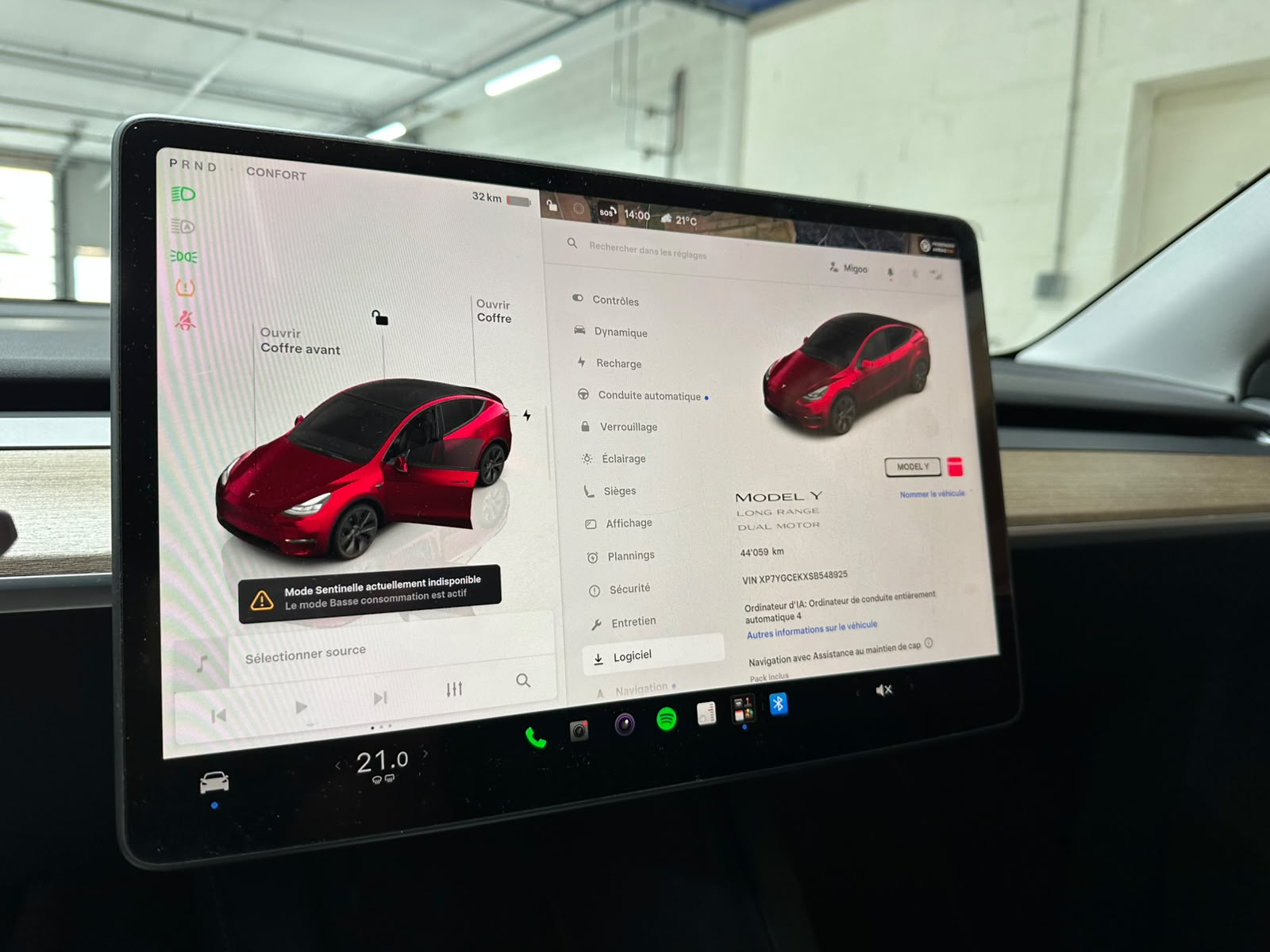 TESLA Model Y Long Range-image-12