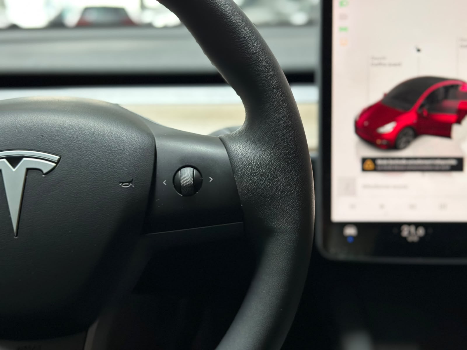 TESLA Model Y Long Range-image-10