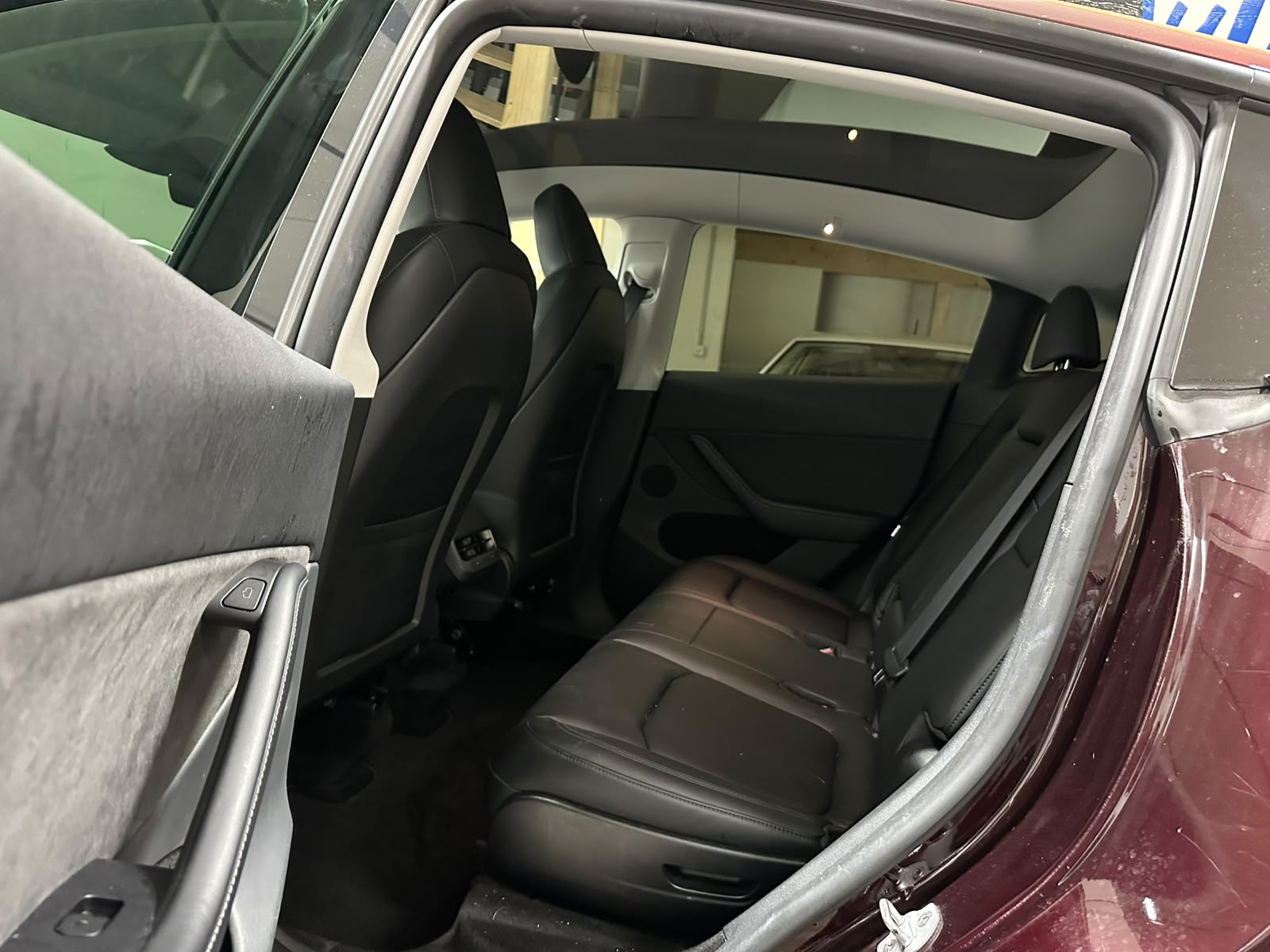 TESLA Model Y Long Range-image-14