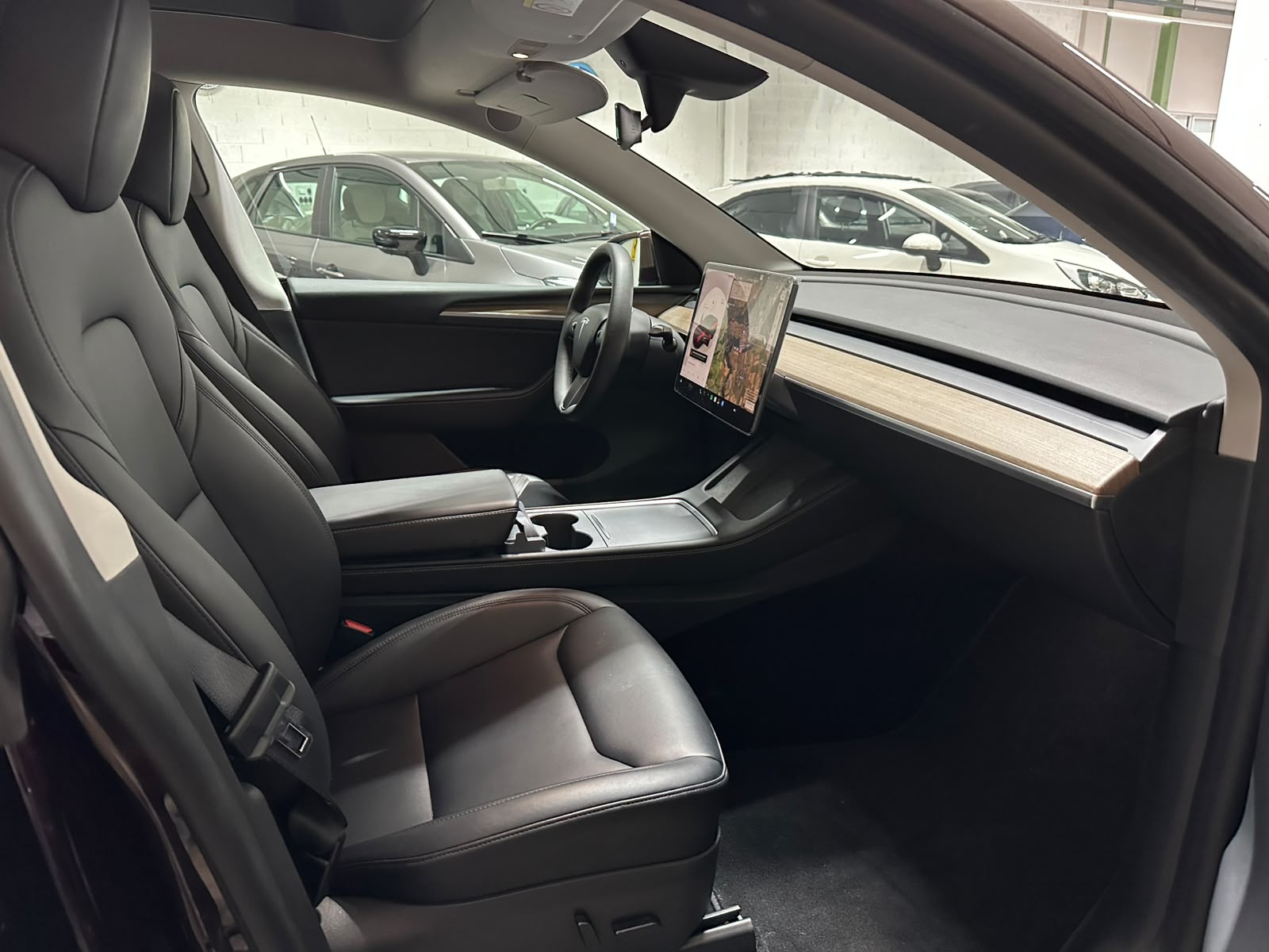 TESLA Model Y Long Range-image-8
