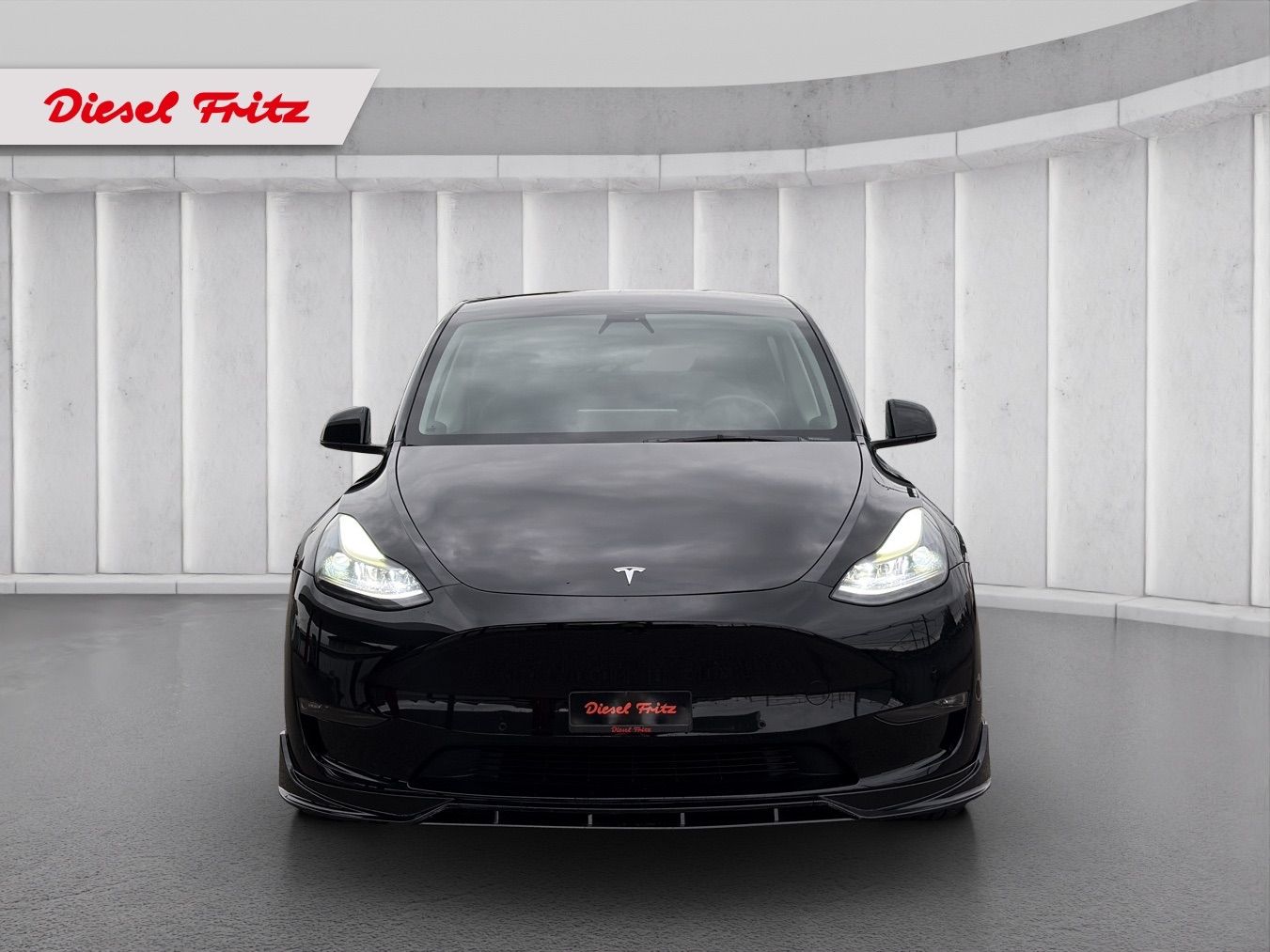 TESLA Model Y Long Range-image-7