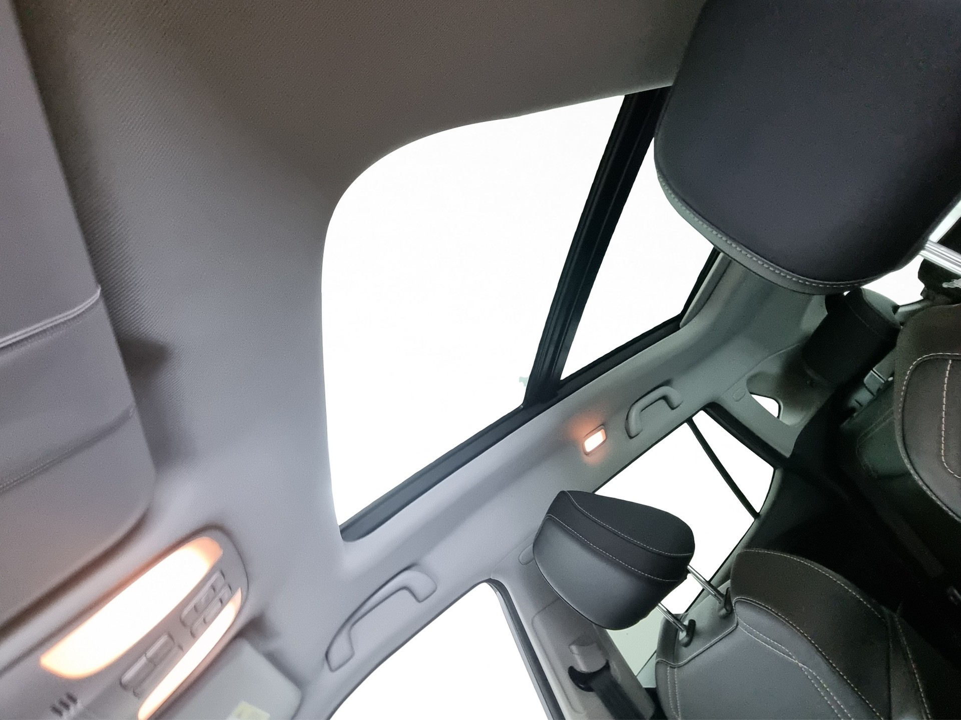 JAC e-JS4 EV Elektro Automat SUV-image-12