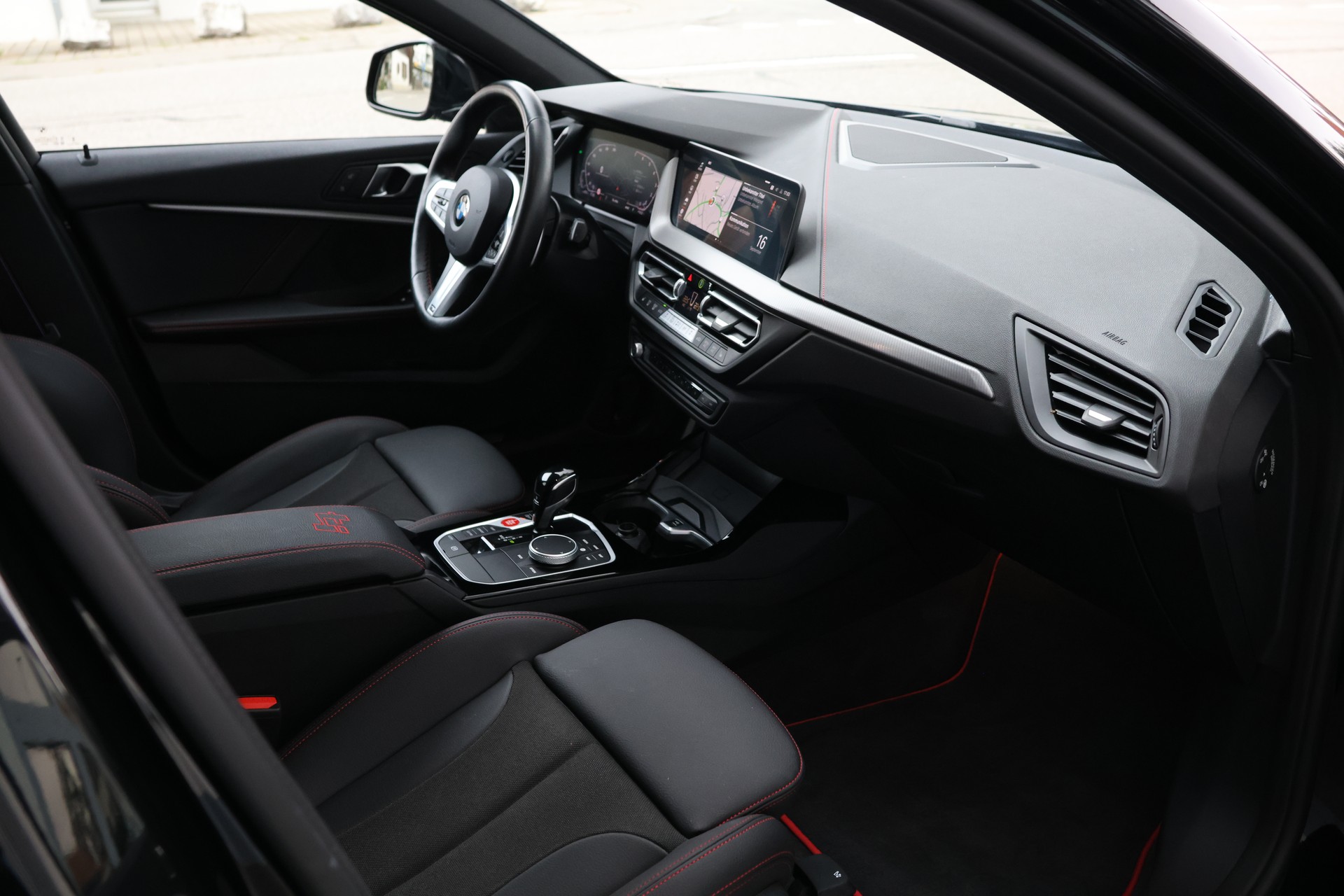 BMW 128ti Steptronic-image-18