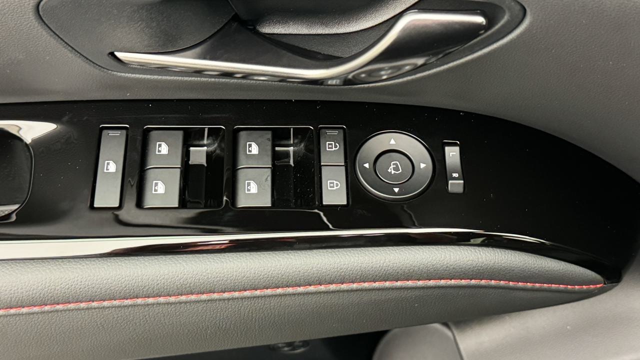 HYUNDAI Tucson 1.6 TGDI PHEV N-Line 4WD-image-9