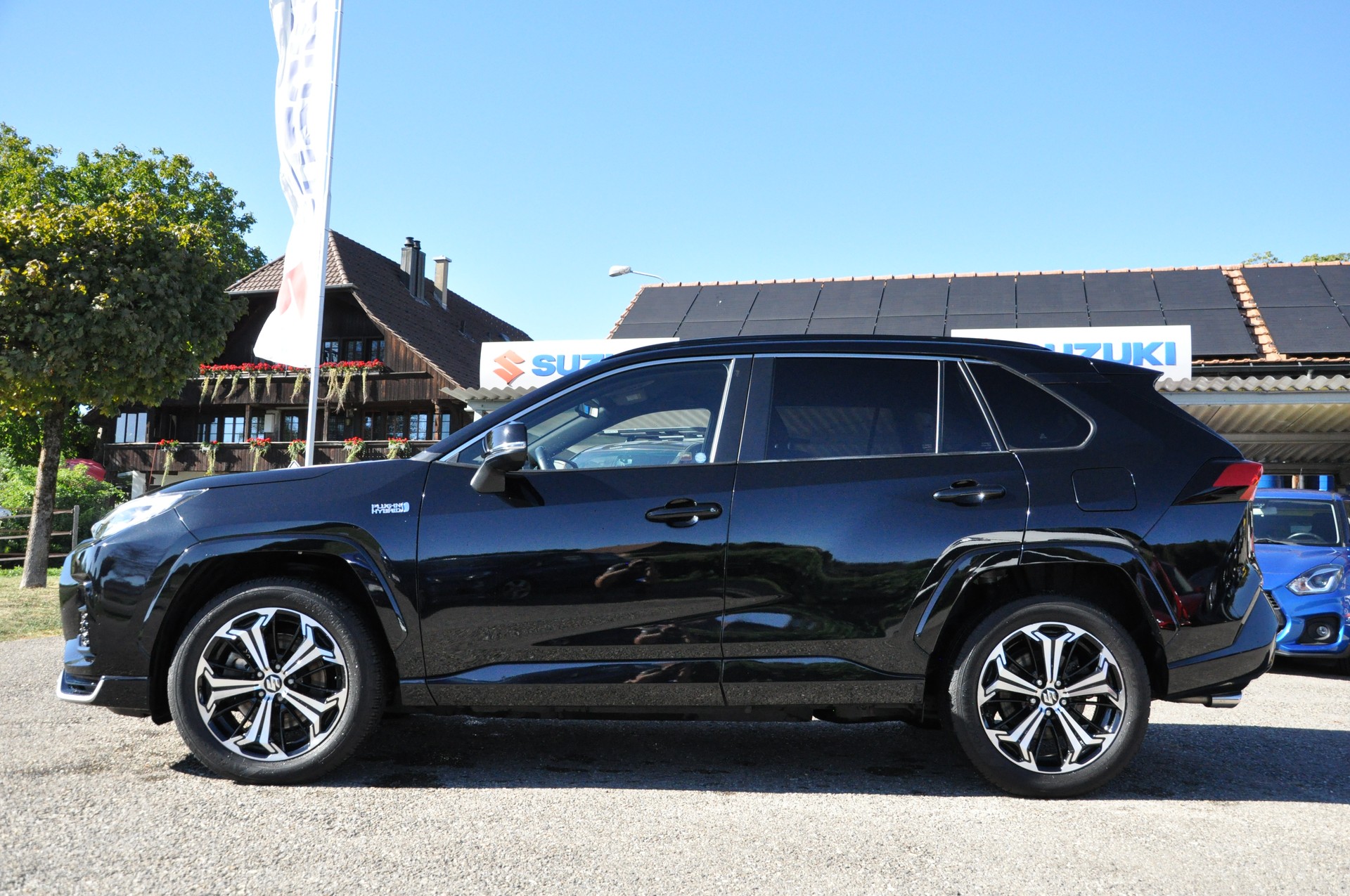 SUZUKI Across 2.5 Plug-in-Hybrid Compact Top E-CVT-image-2