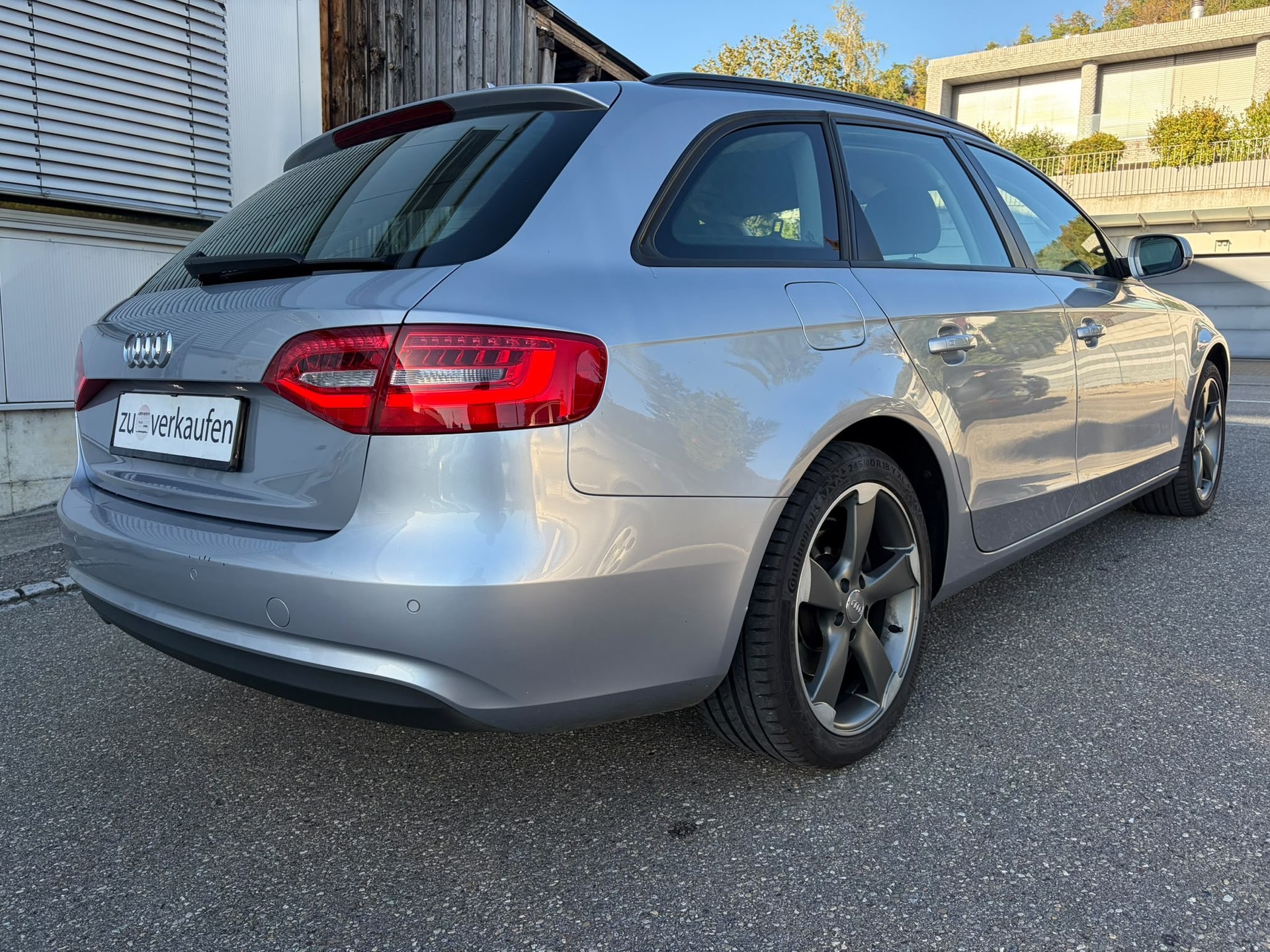 AUDI A4 Avant 2.0 TDI quattro S-tronic-image-3