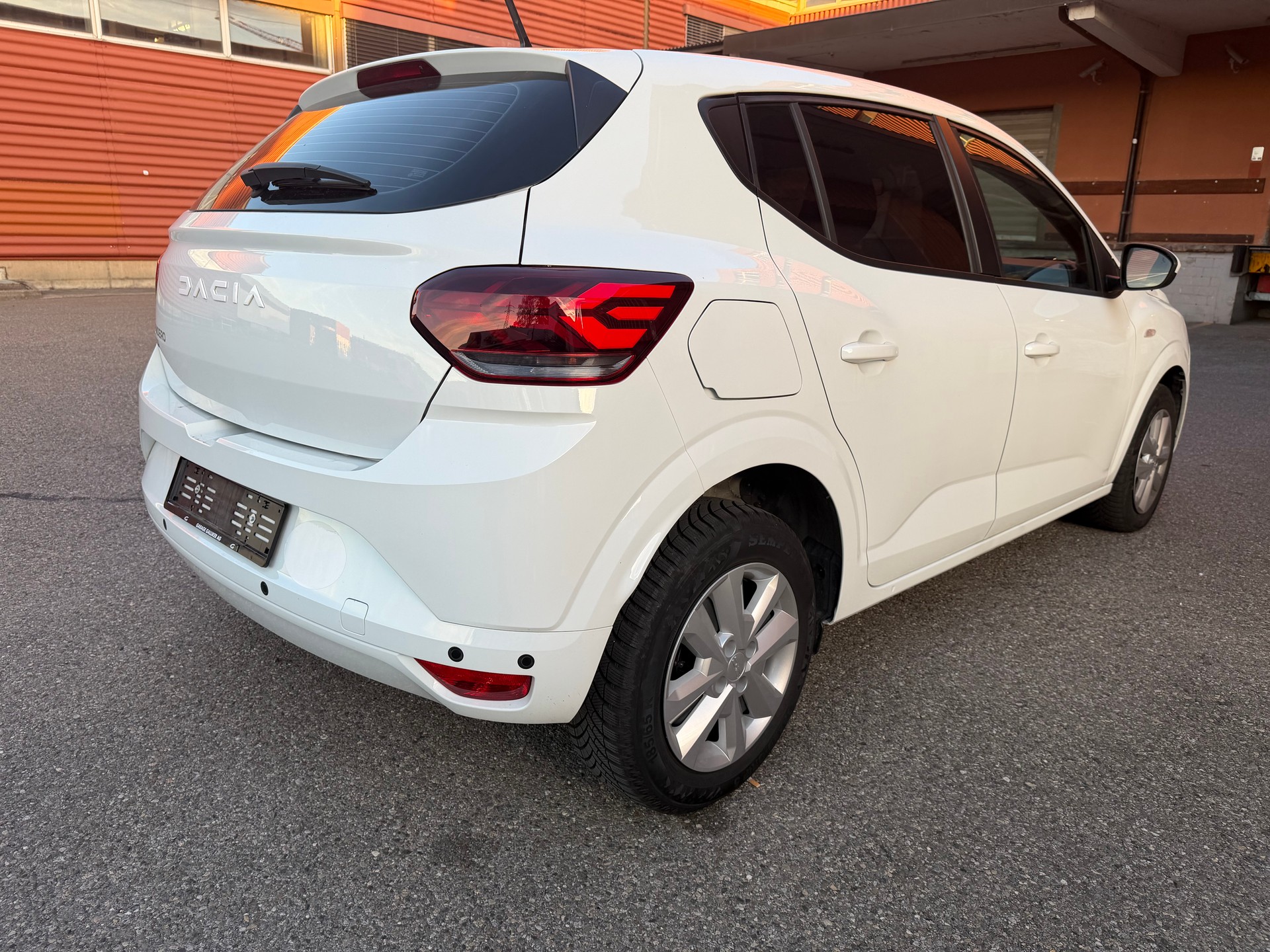 DACIA Sandero TCe 90 Expression CVT-image-3