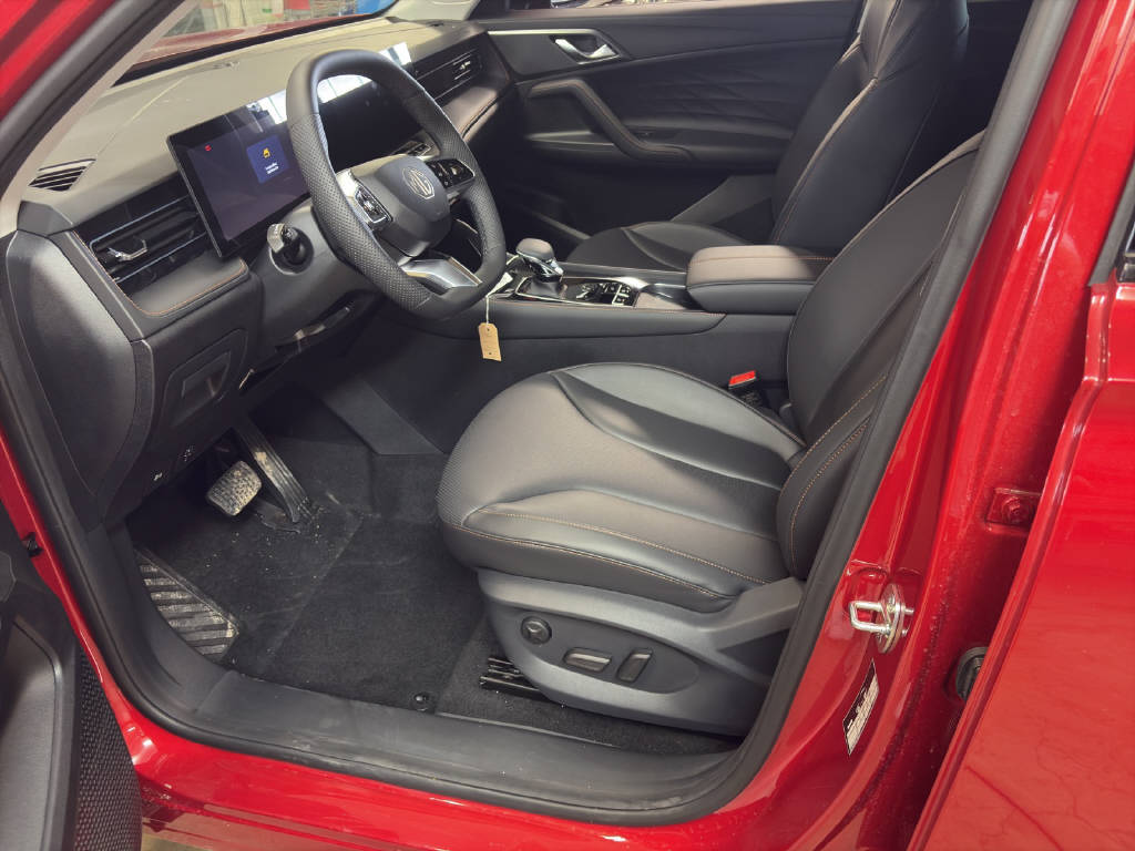 MG HS 1.5 Hybrid Luxury-image-4