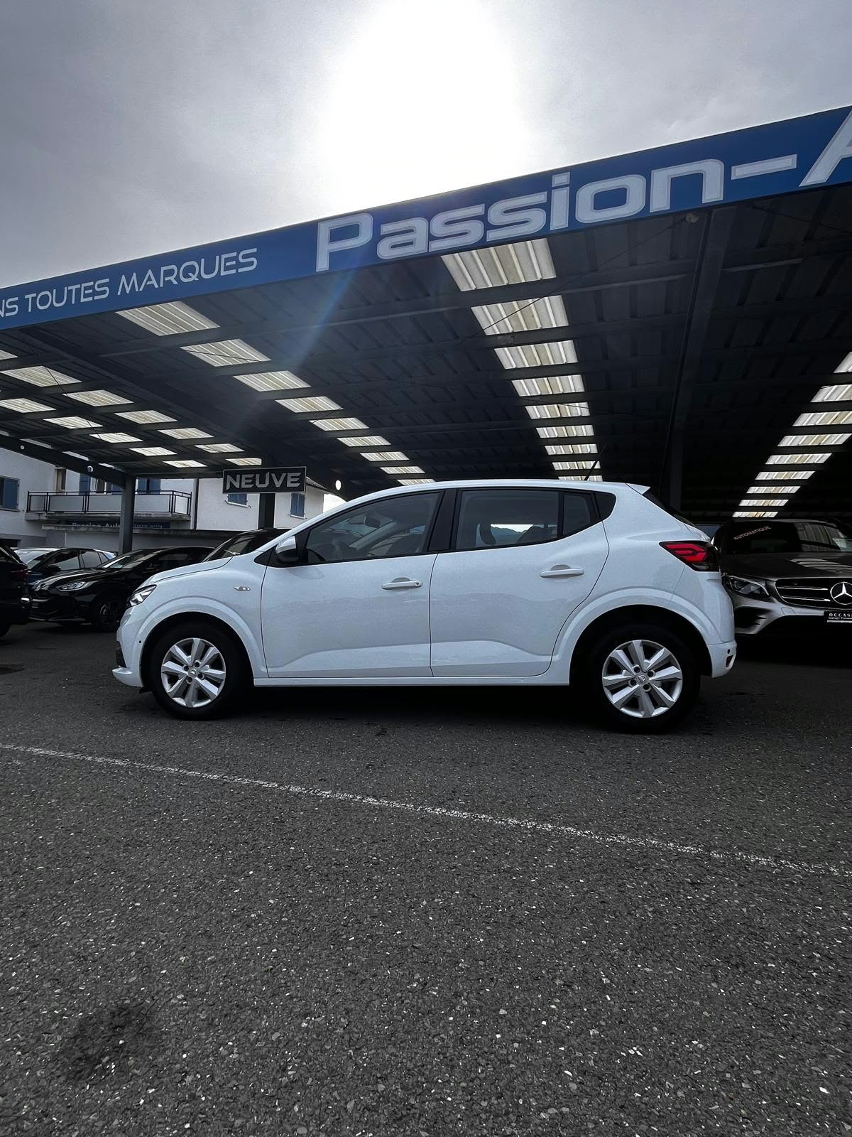 DACIA Sandero TCe 90 Comfort-image-2