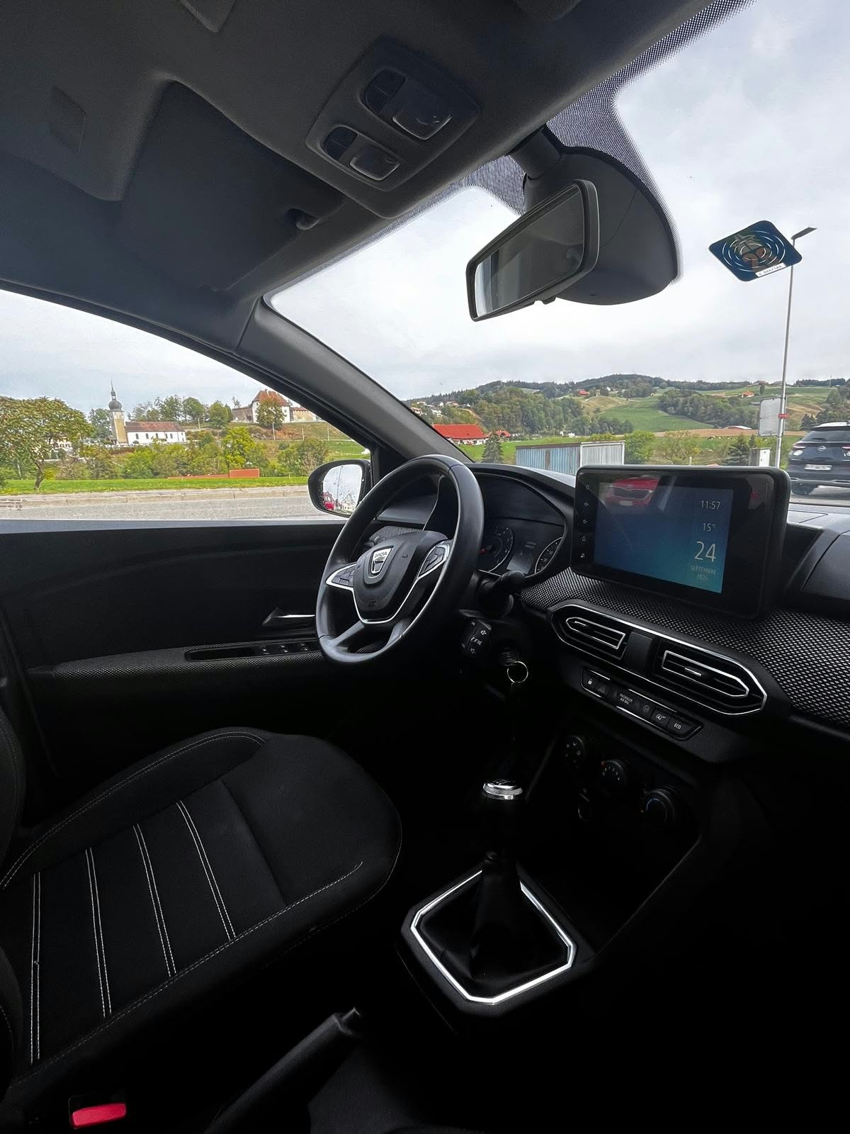 DACIA Sandero TCe 90 Comfort-image-4