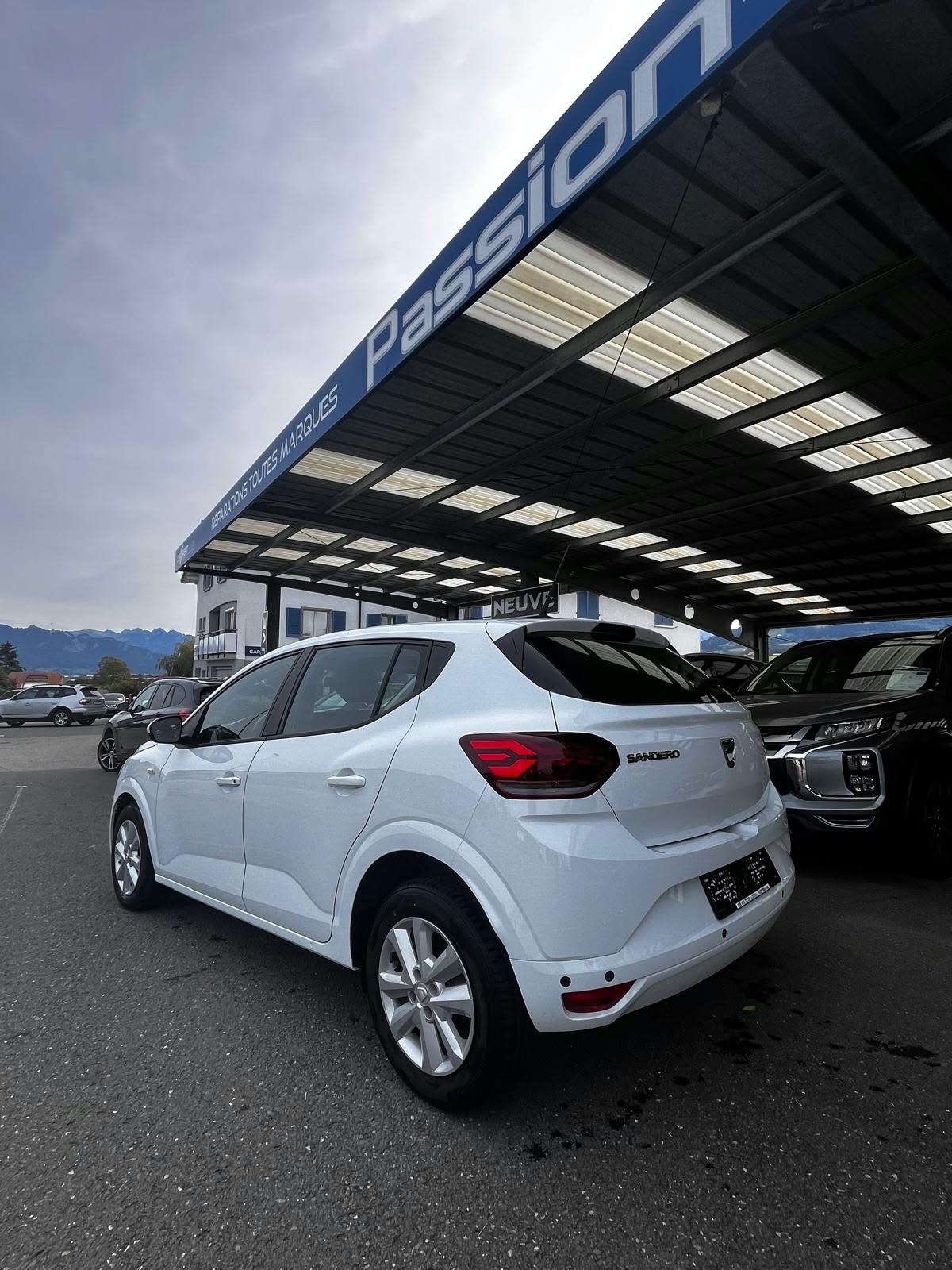 DACIA Sandero TCe 90 Comfort-image-3