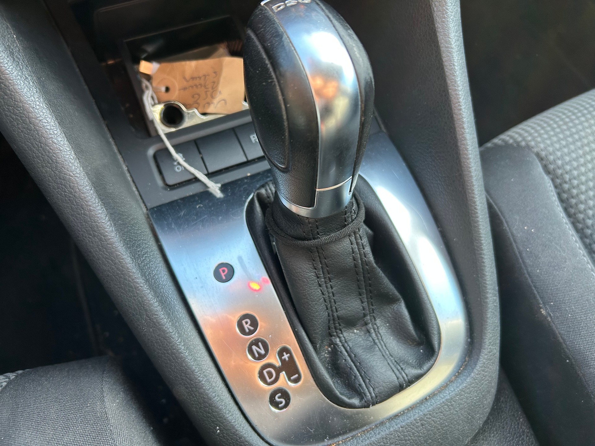 VW Golf 1.2 TSI BlueMotion Technology Trendline DSG-image-8