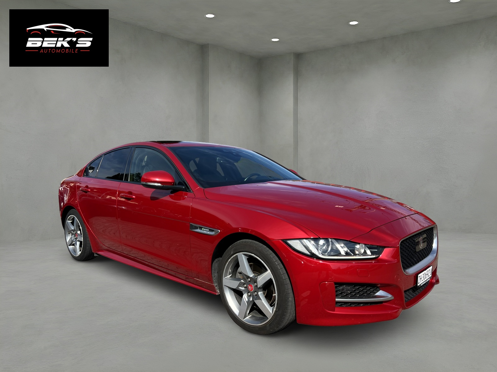 JAGUAR XE 20d R-Sport Automat-image-6