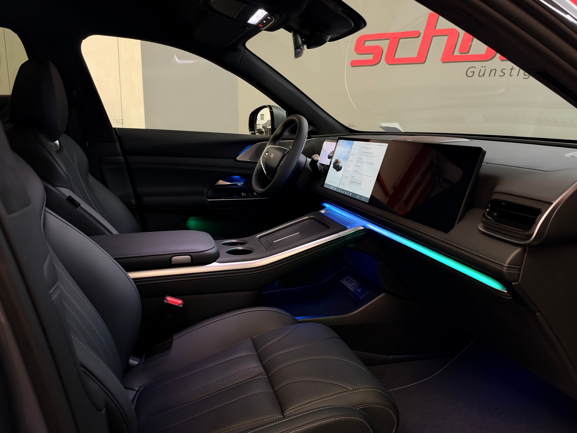 XPENG G9 93kWh Performance AWD MY26-image-14