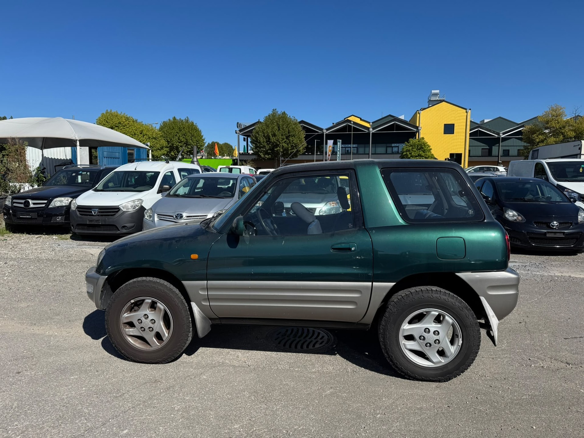 TOYOTA RAV-4 GX-image-10