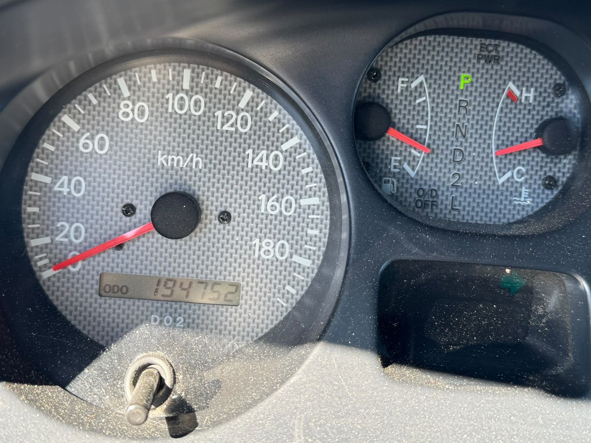 TOYOTA RAV-4 GX-image-14