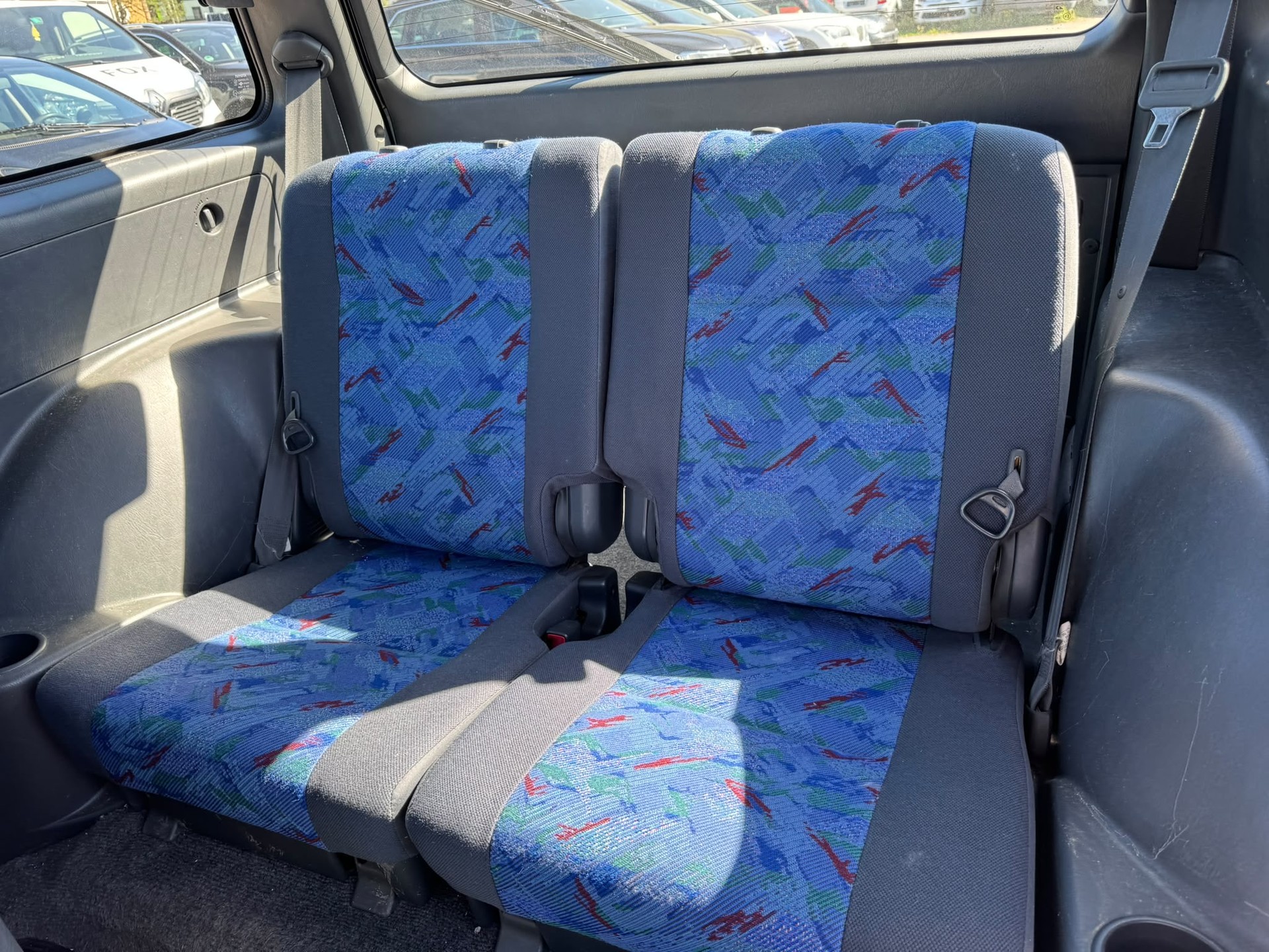 TOYOTA RAV-4 GX-image-5