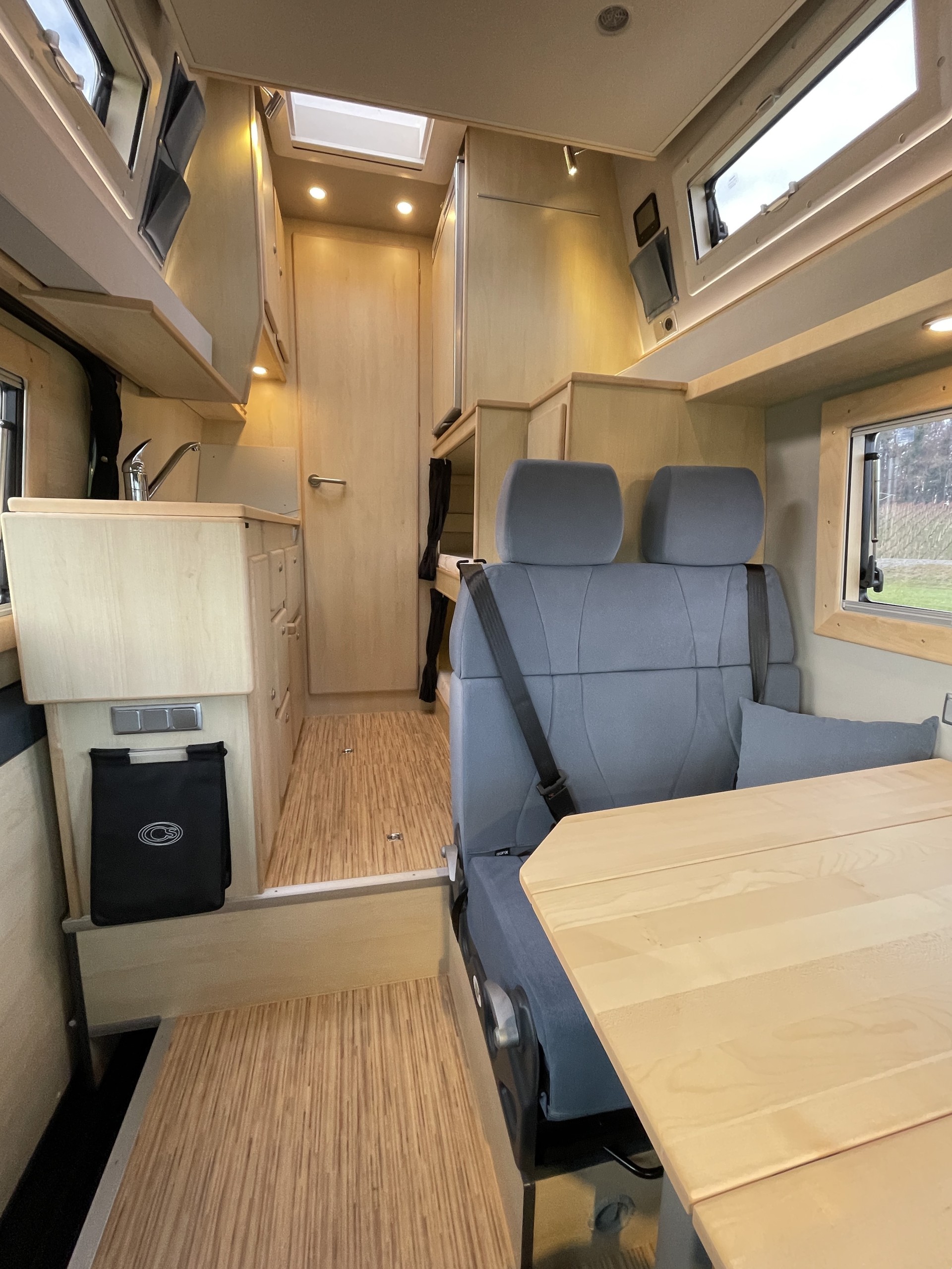 CS-REISEMOBILE Cosmo auf Basis Mercedes Sprinter 419 CDI 4x4-image-9