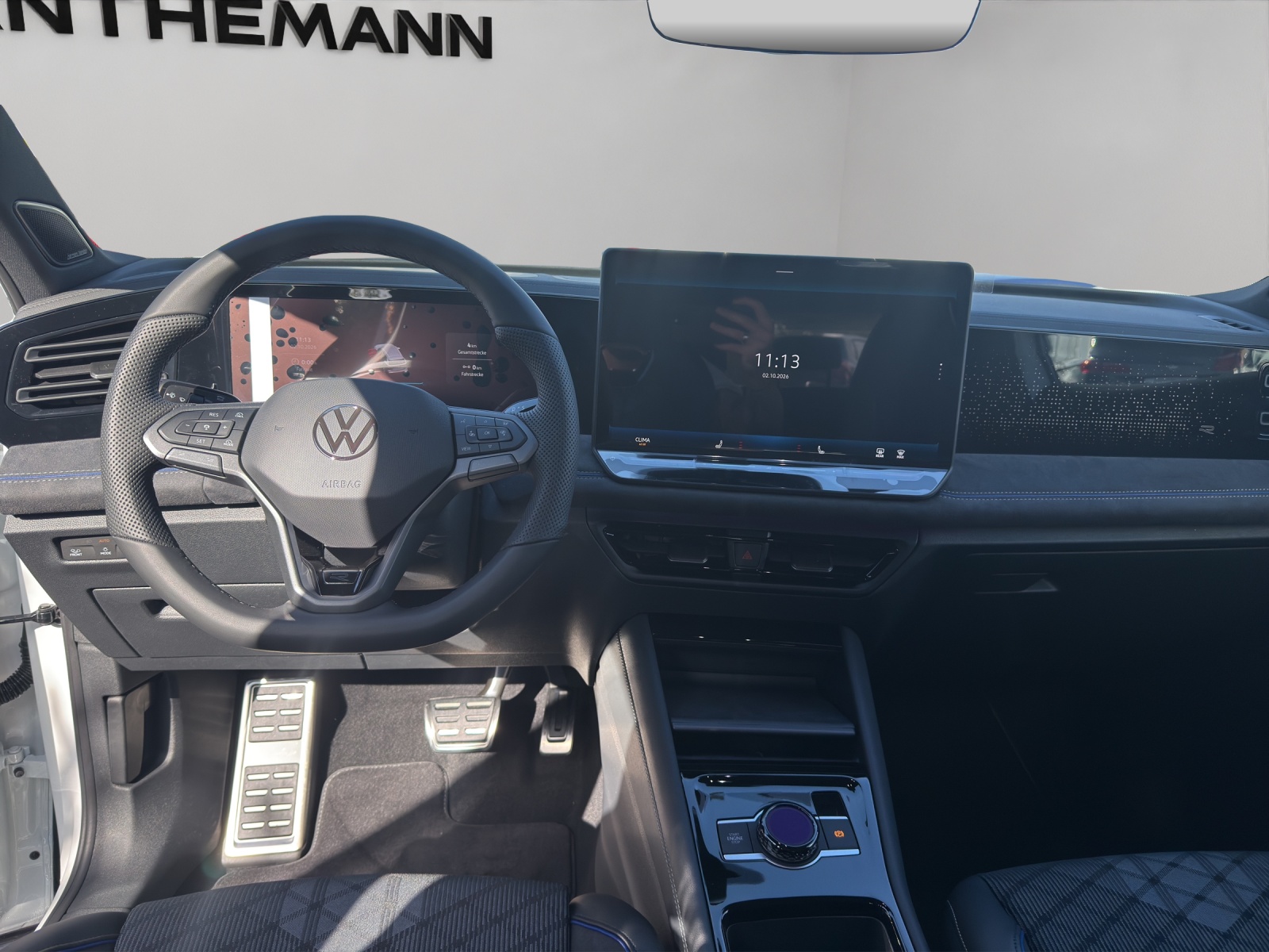 VW Tiguan 2.0 TDI SCR R-Line United 4Motion DSG-image-9